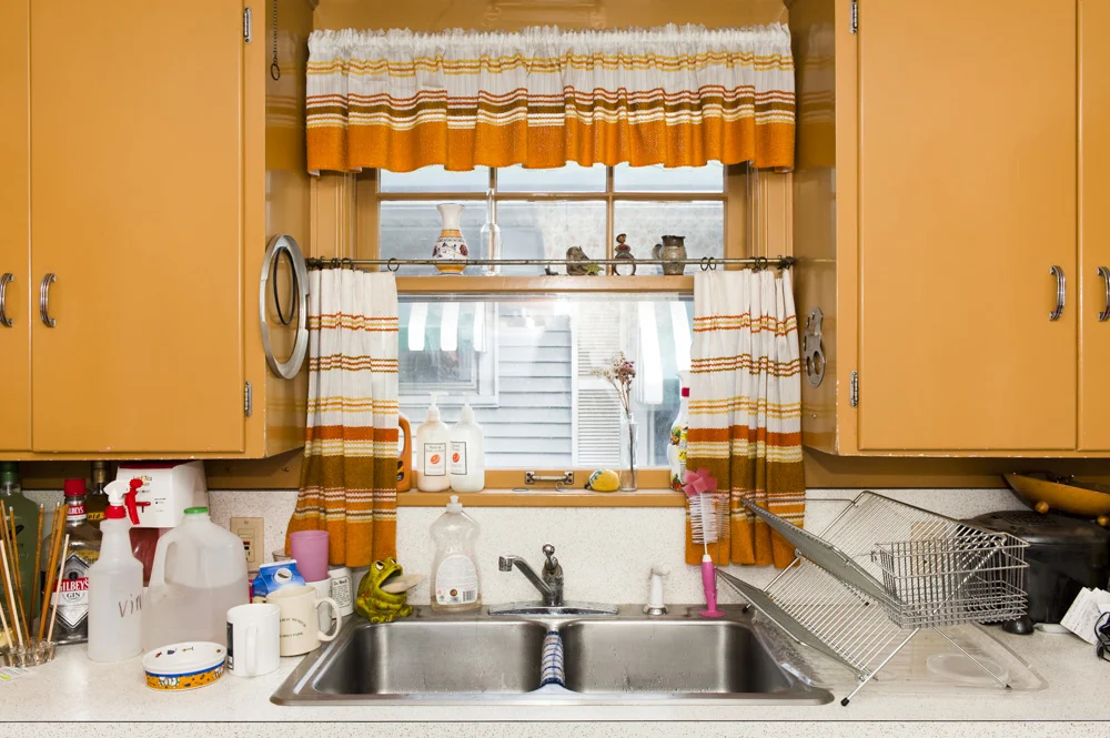 Orange Kitchen, 2011