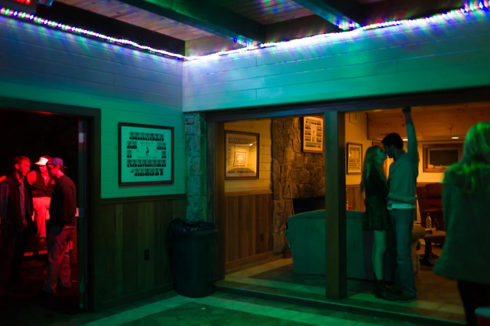 Three rooms. 2013