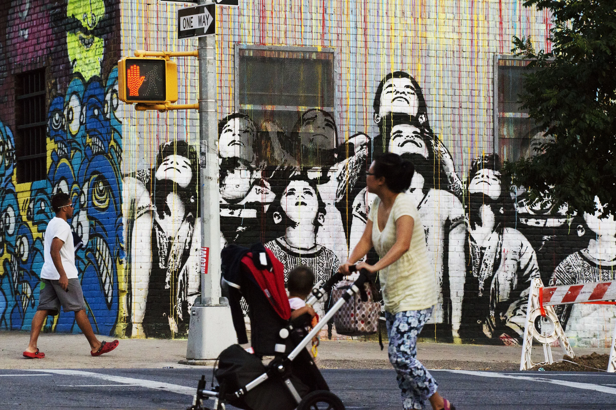 Graffiti painting, Williamsburg © William Klein