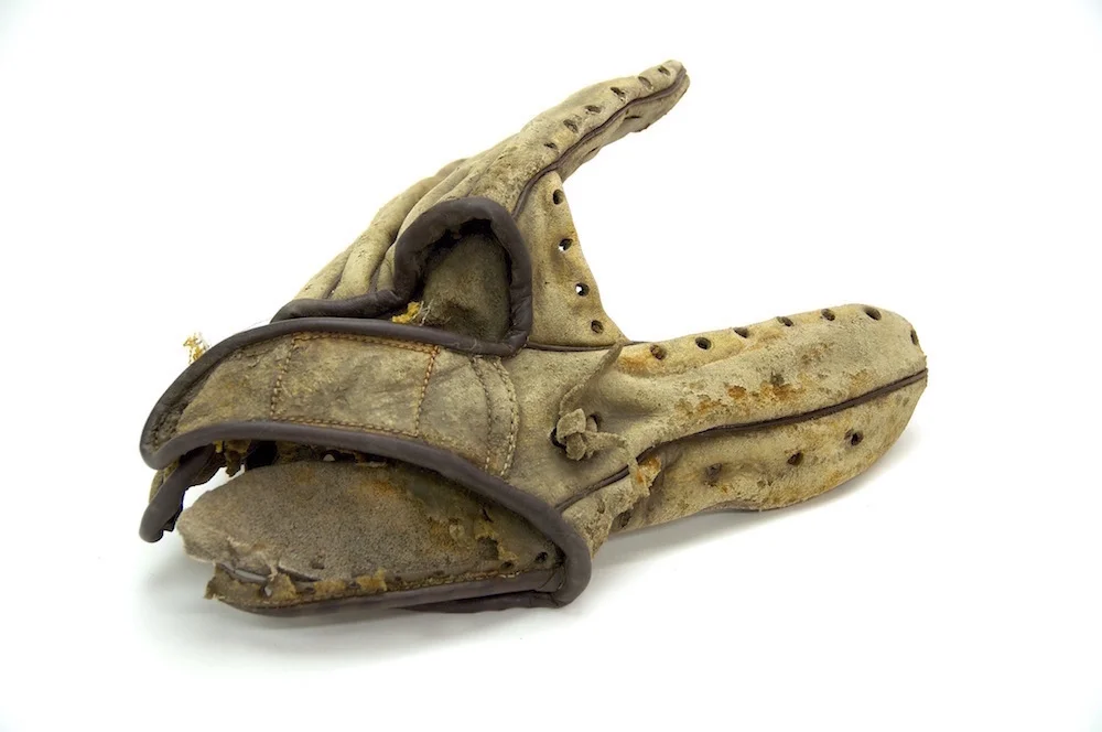 Glove