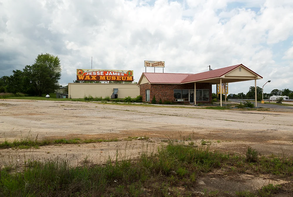 Jesse James Wax Museum, Stanton, MO