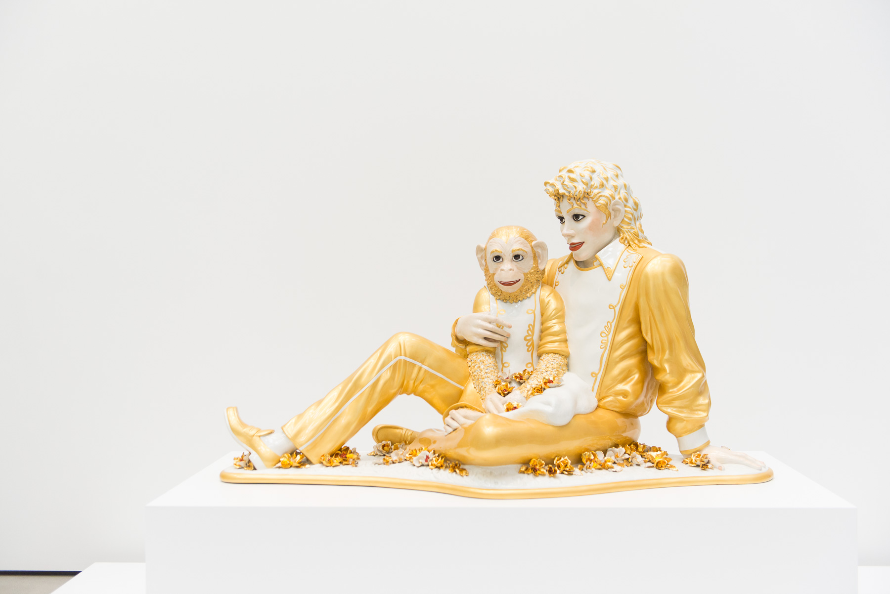 Jeff Koons - 'Michael Jackson and Bubbles'