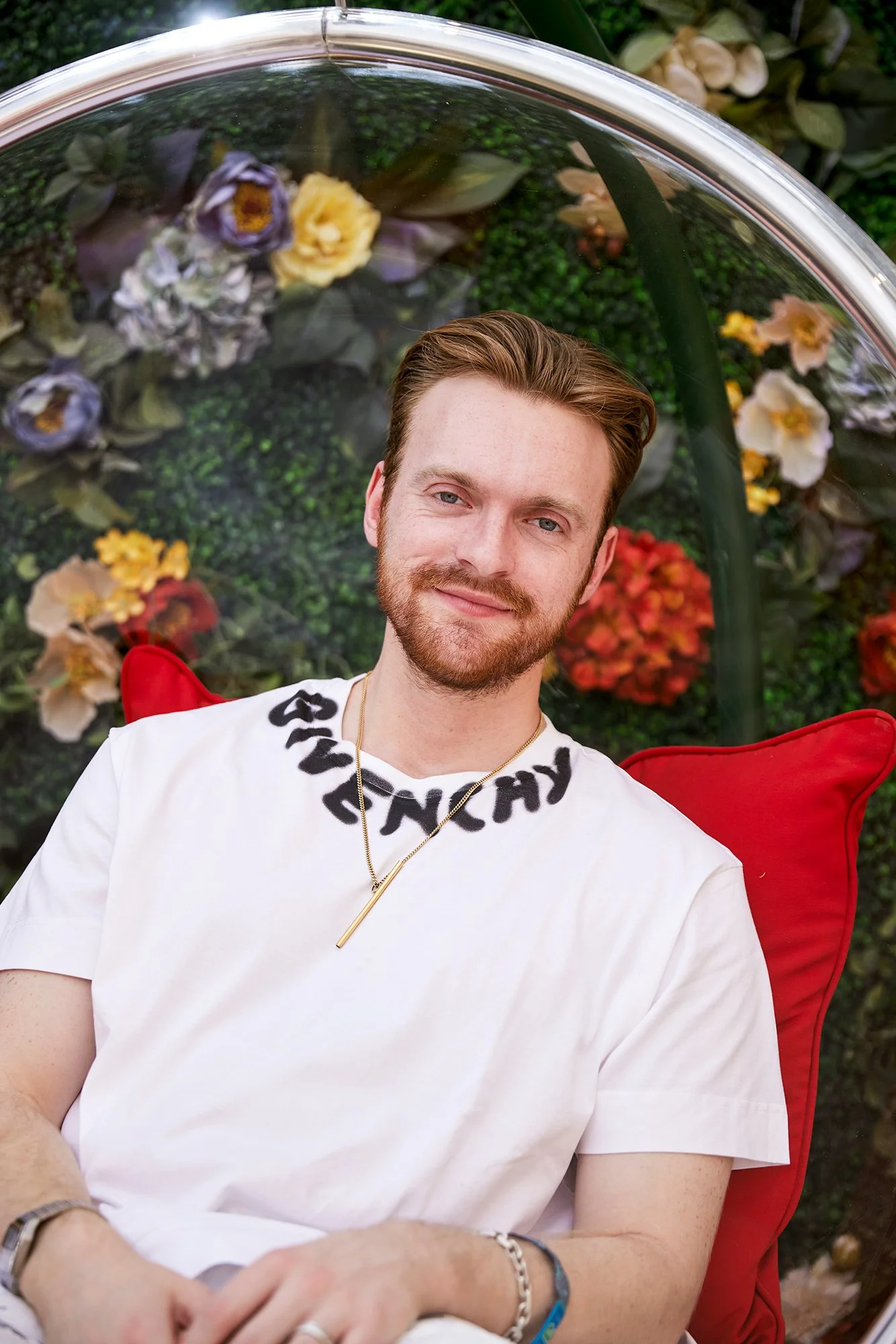 Finneas_06.jpg