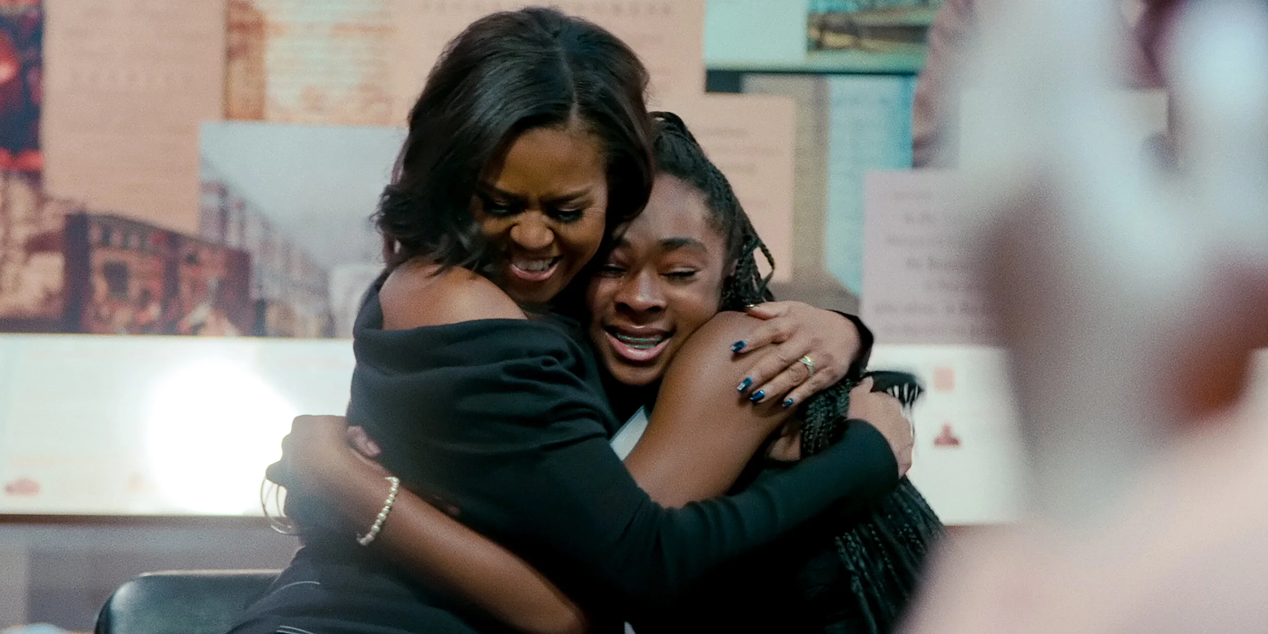 200428-michelle-obama-becoming-ew-1152a_ea3cbc9cc542c6d6198055fd03ca156b.jpg