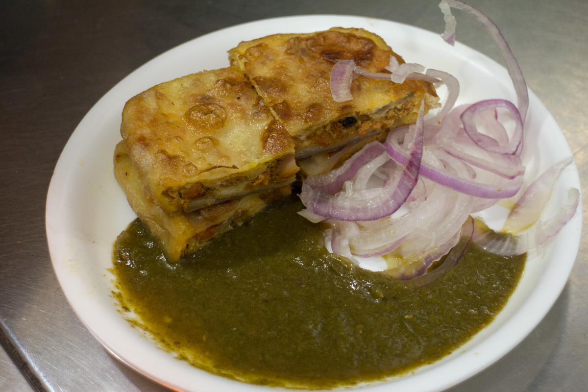 Chicken Baida Roti
