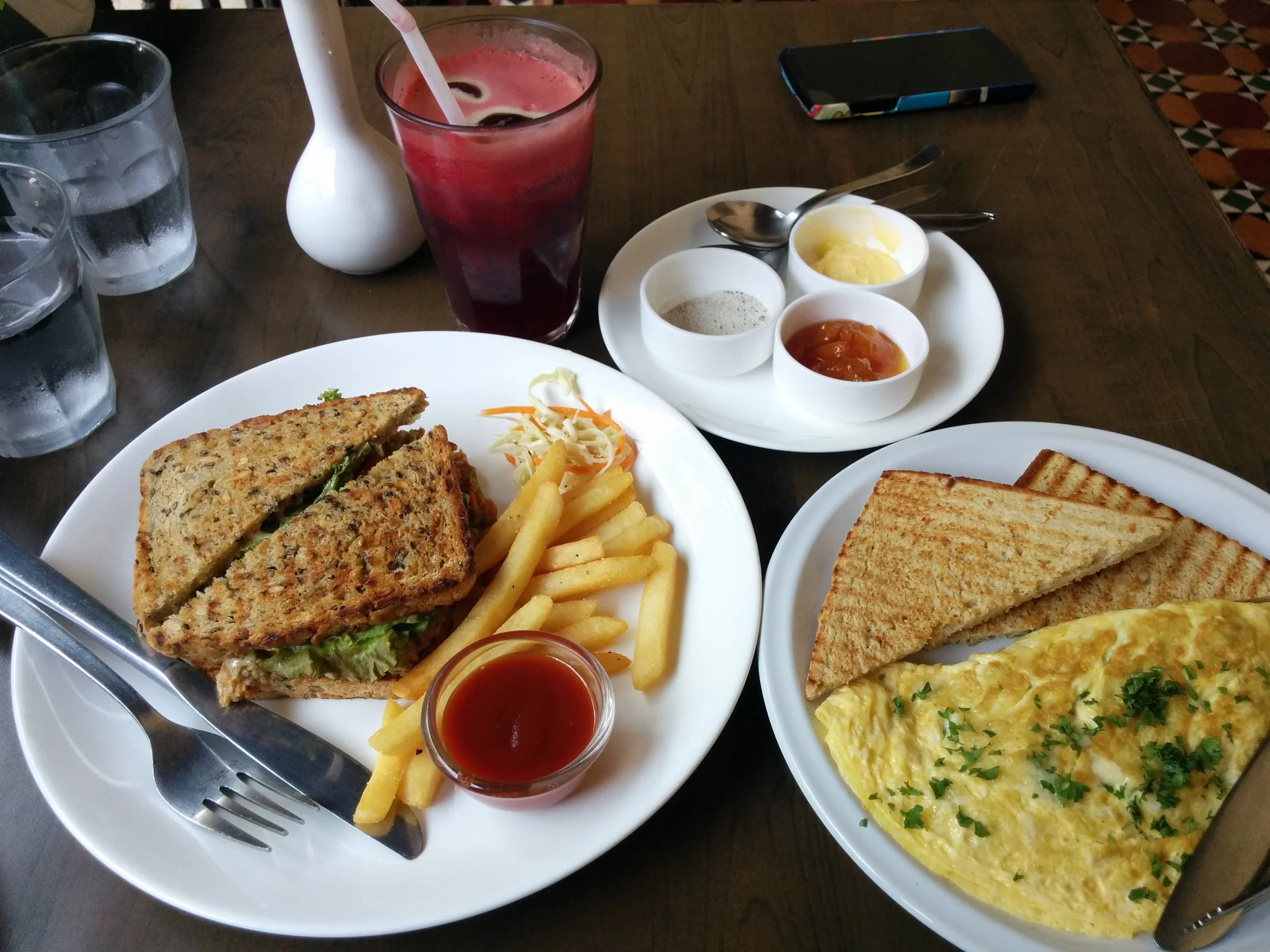 Breakfast plates