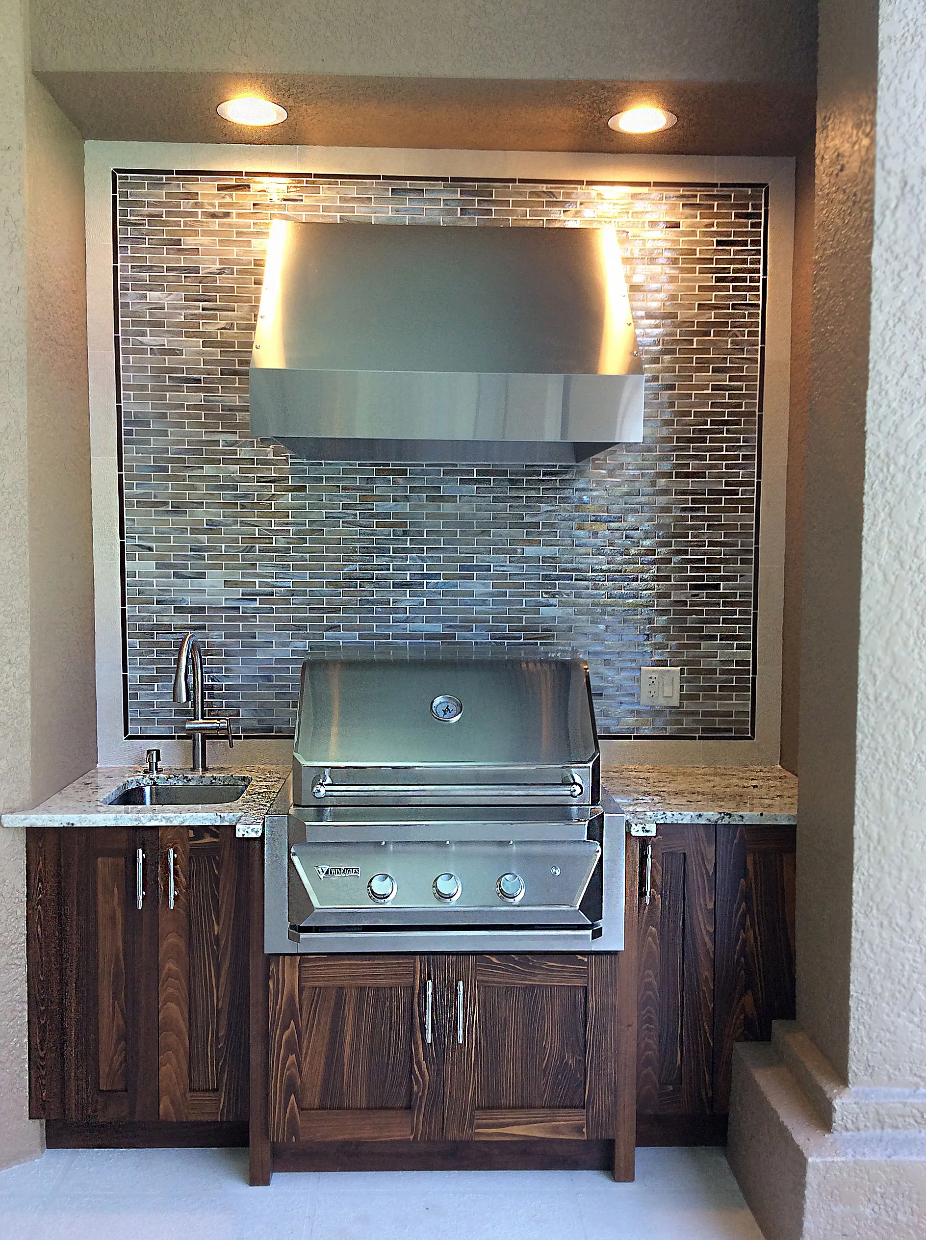 Moore Outdoor Kitchen