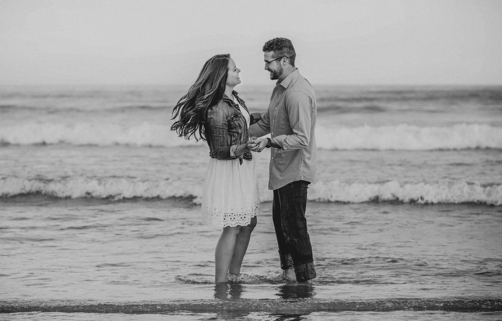 lovely couple engagement photos beach