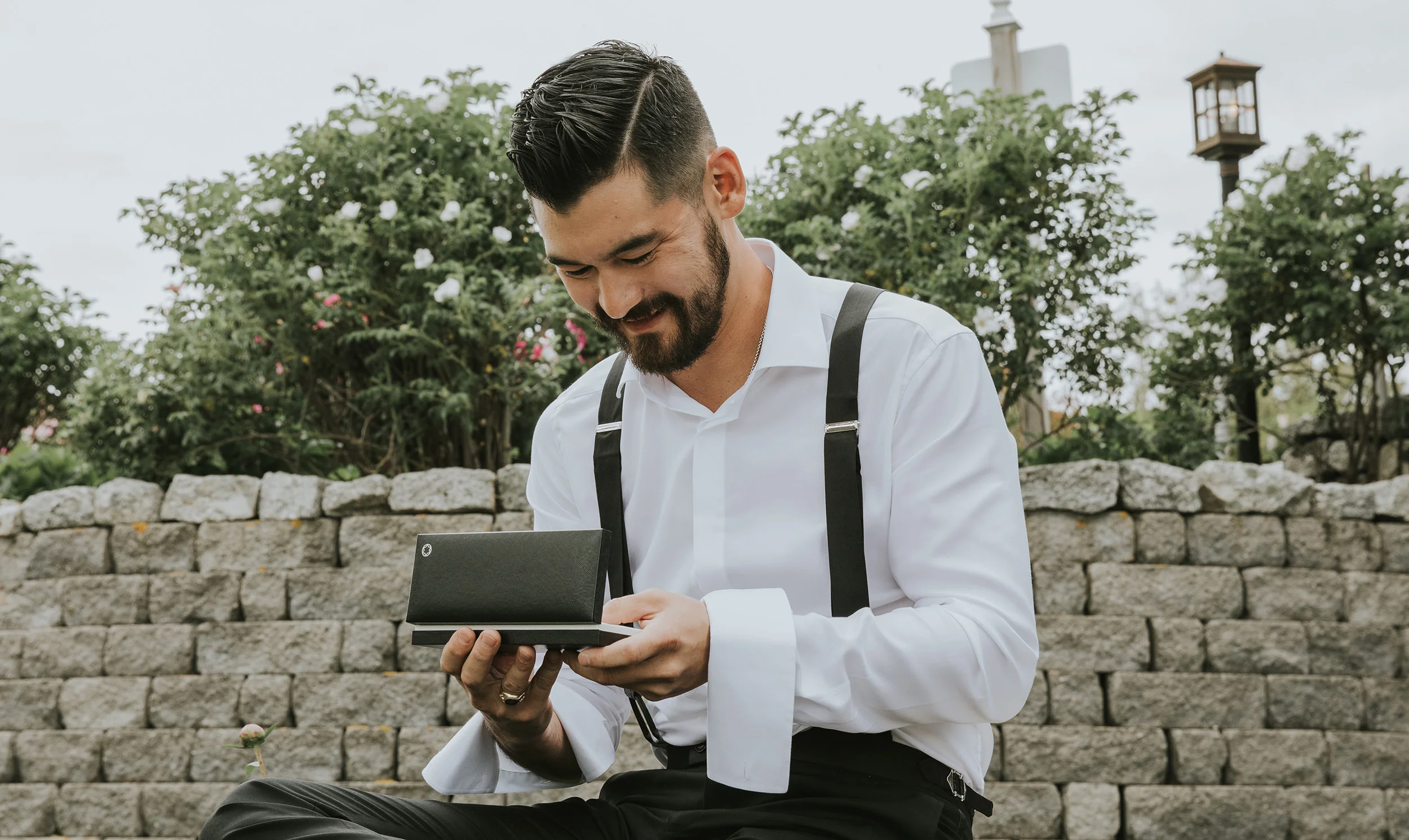 groom opens gift