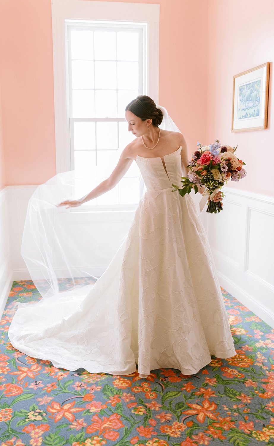 bride_veil_wedding.jpg (Copy)