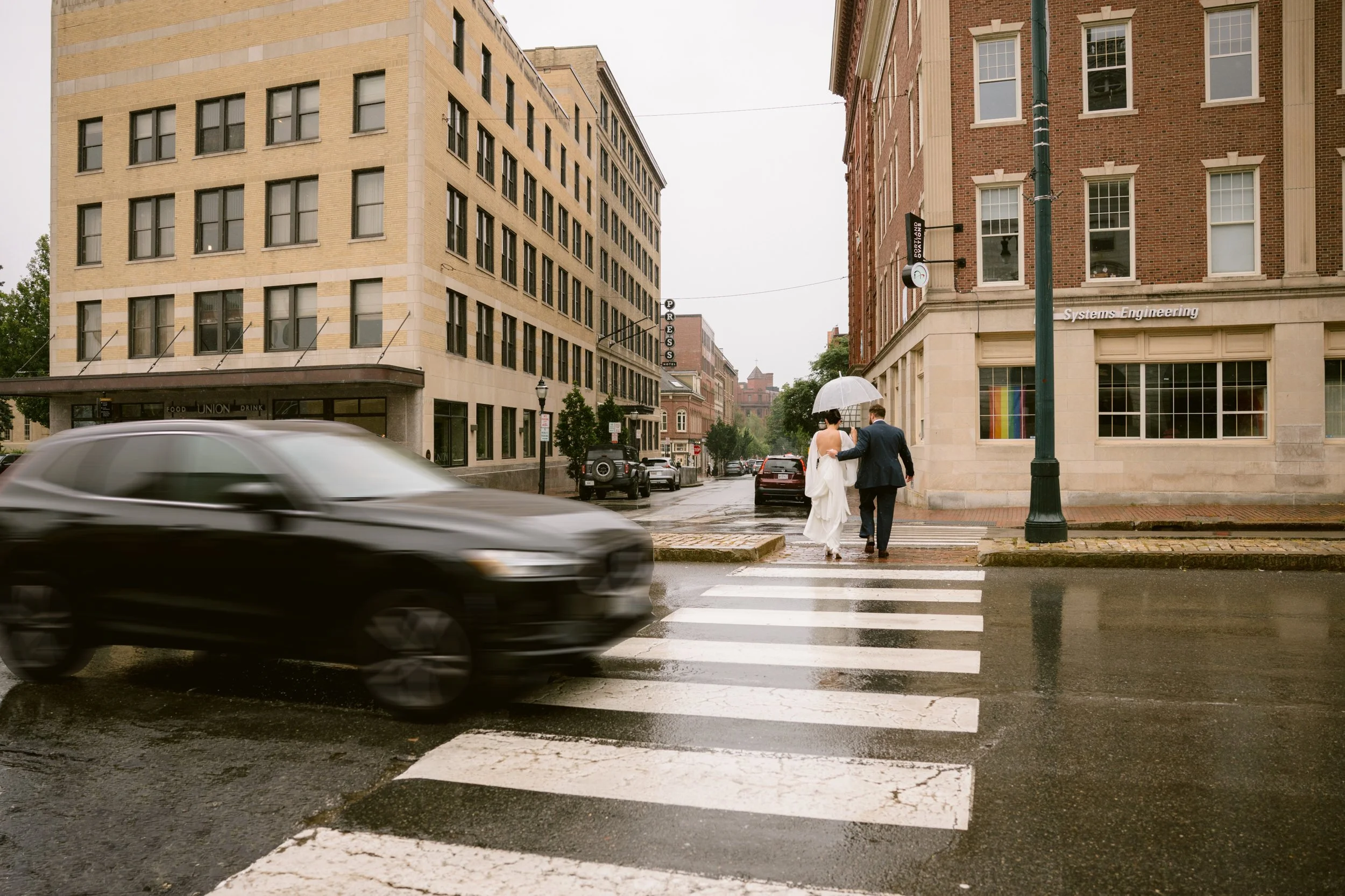 portland-maine-wedding-city-hall-35.jpg