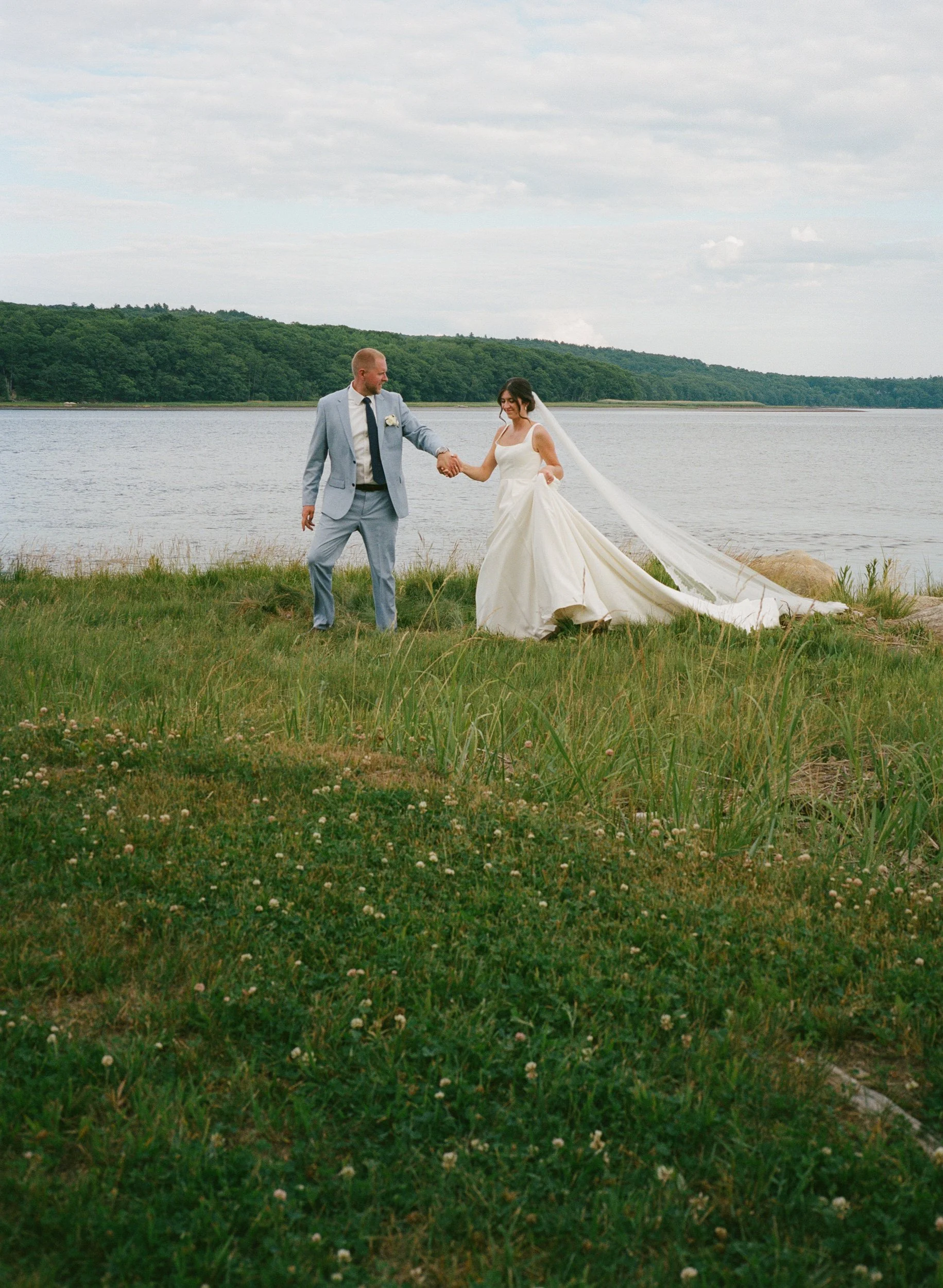 maine-film-photographer-coastal-wedding-9.jpg