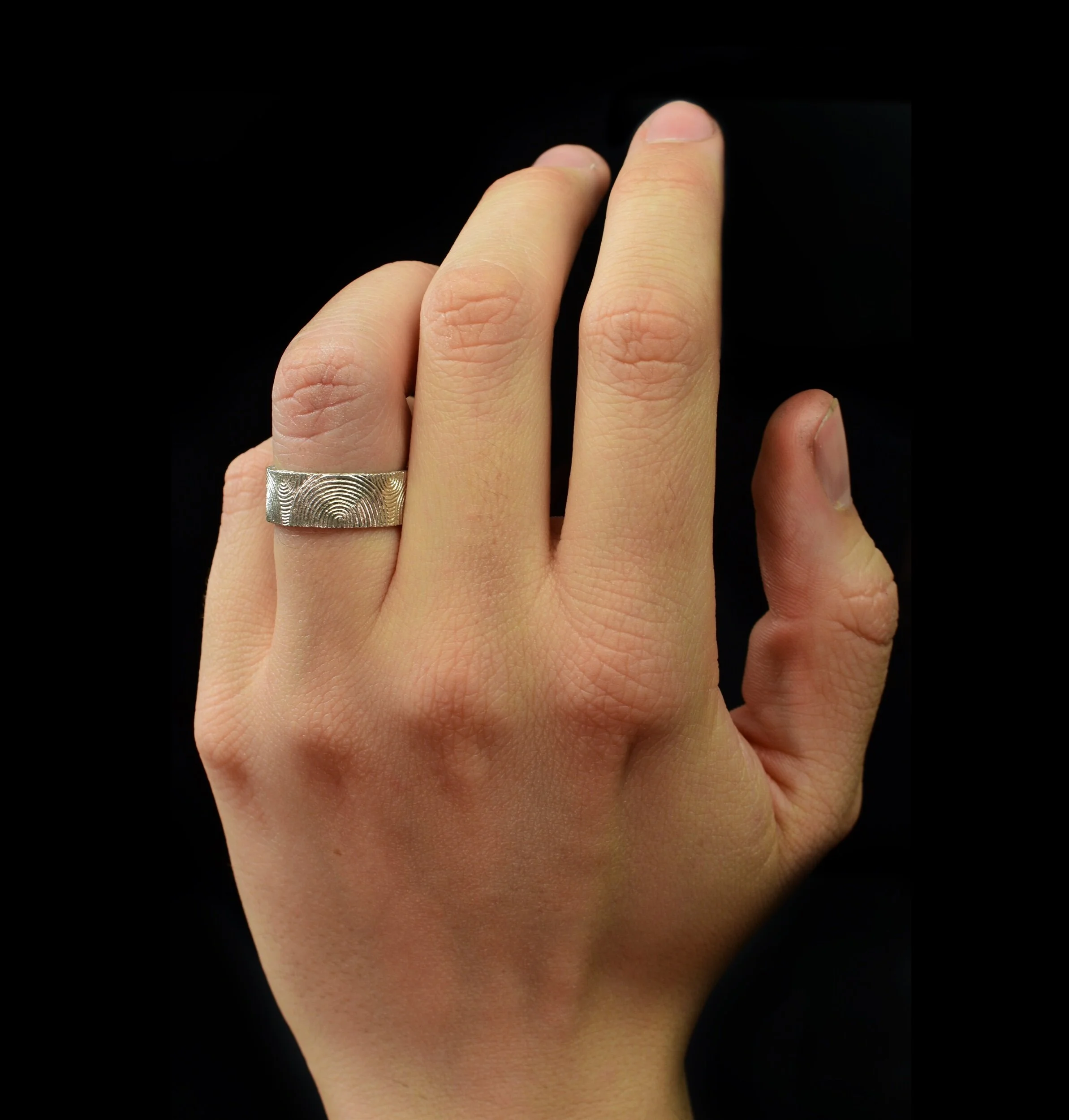 ABE9C571-ECB2-423A-B271-5630B8AD29D1