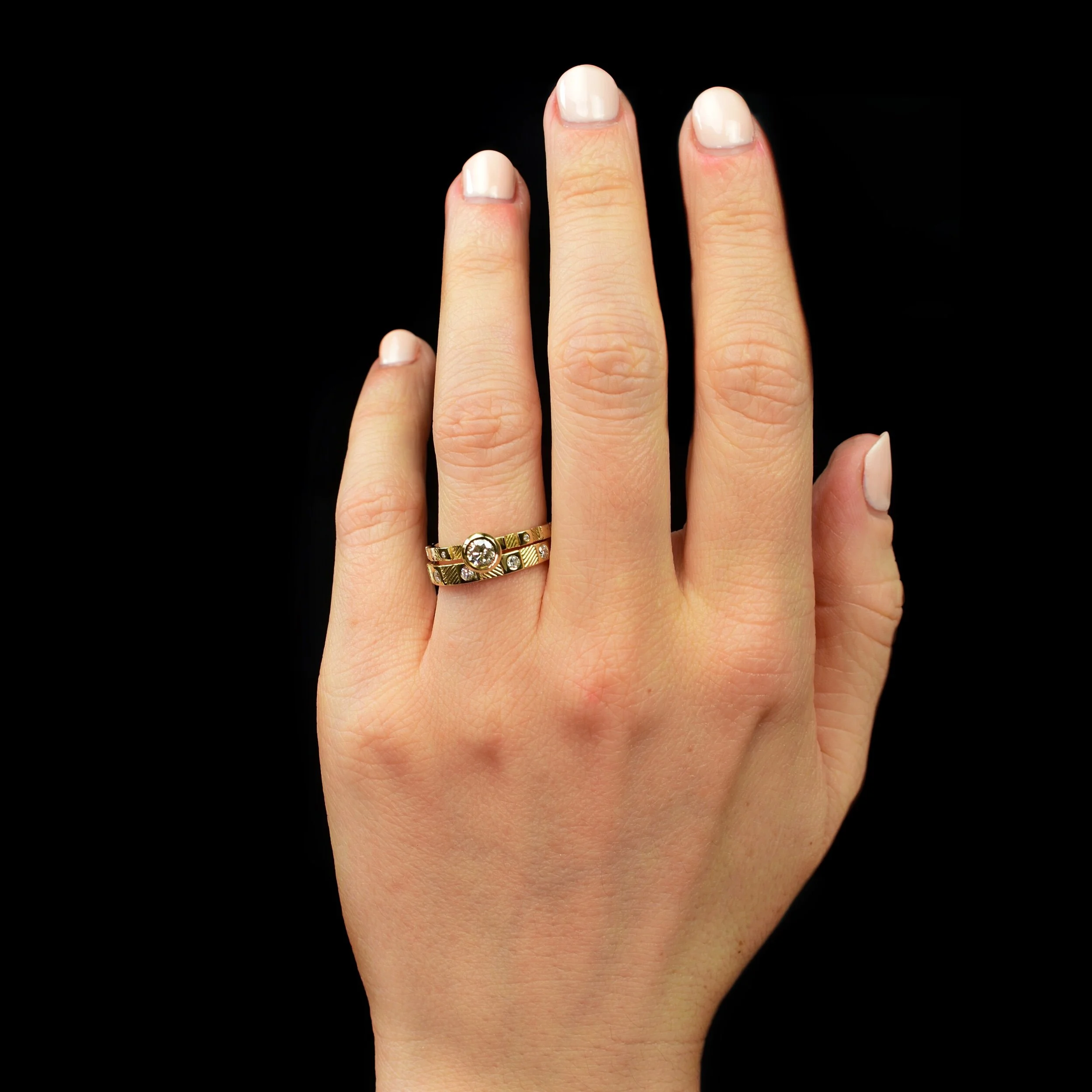 154604CD-0618-4B8C-AA15-68EEC3C5EC4D