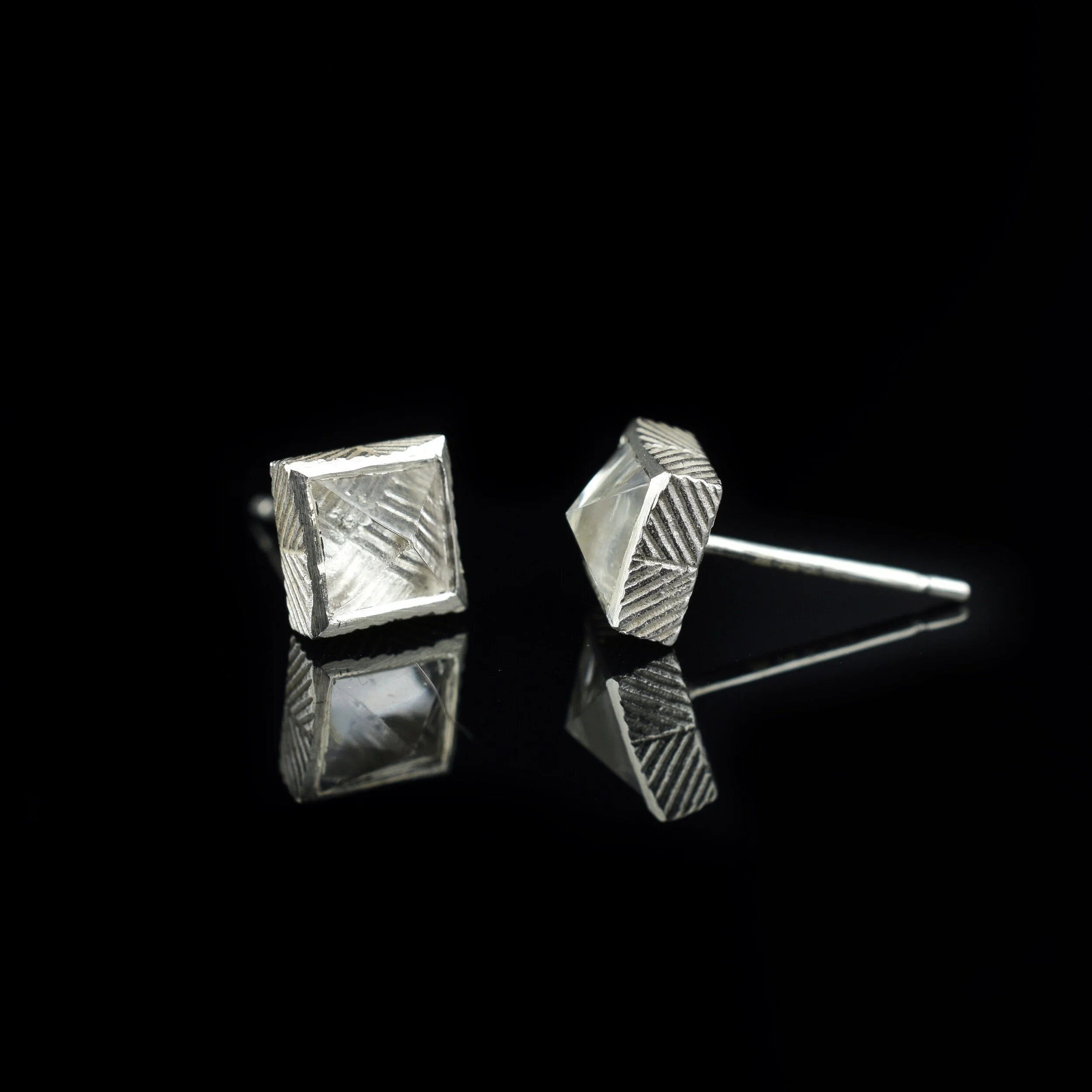 74FE98CD-3BEC-4A64-8306-D1F1FC5851FE