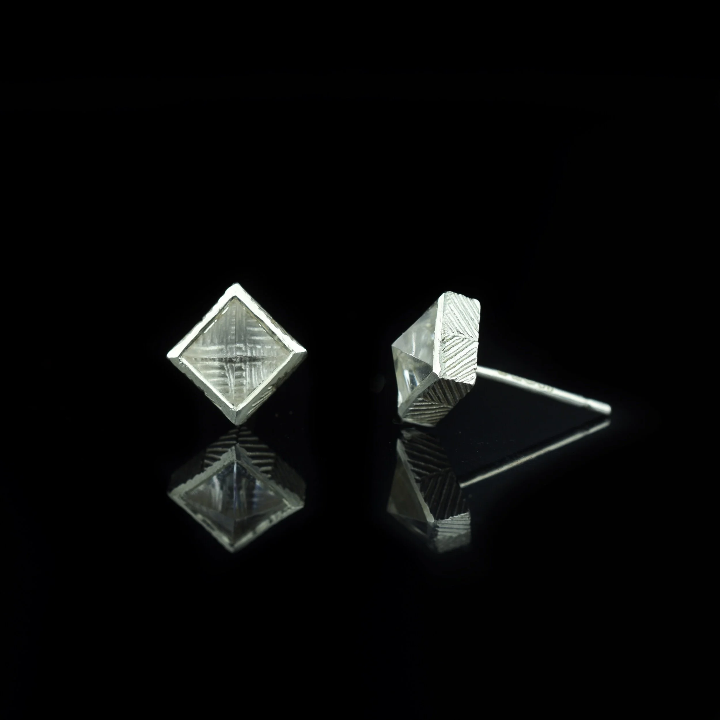 A3068EA8-CB5C-4F46-A3BF-5AA451723533