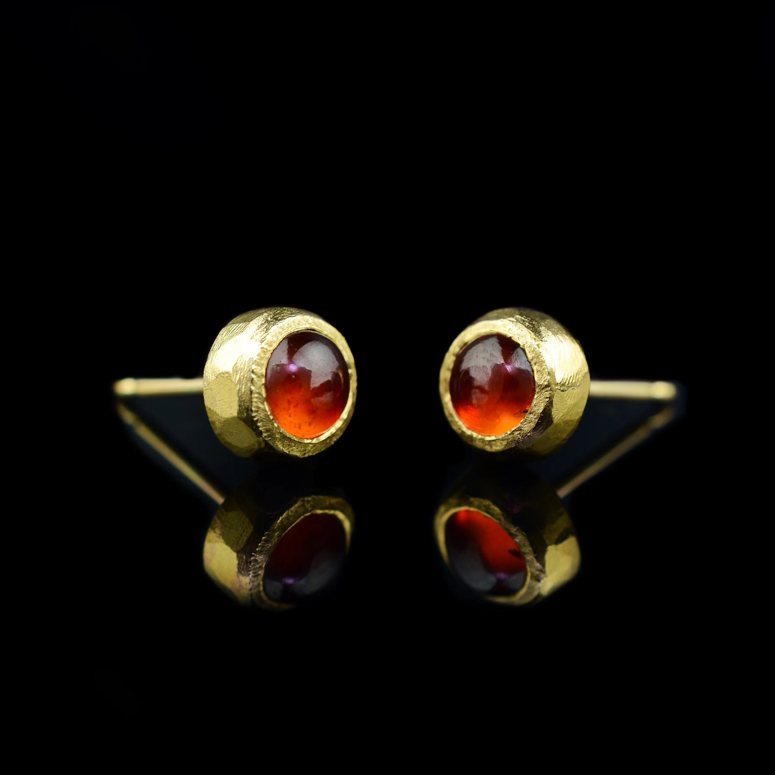 D4B218C9-353E-40F7-824F-576D649FDEFE