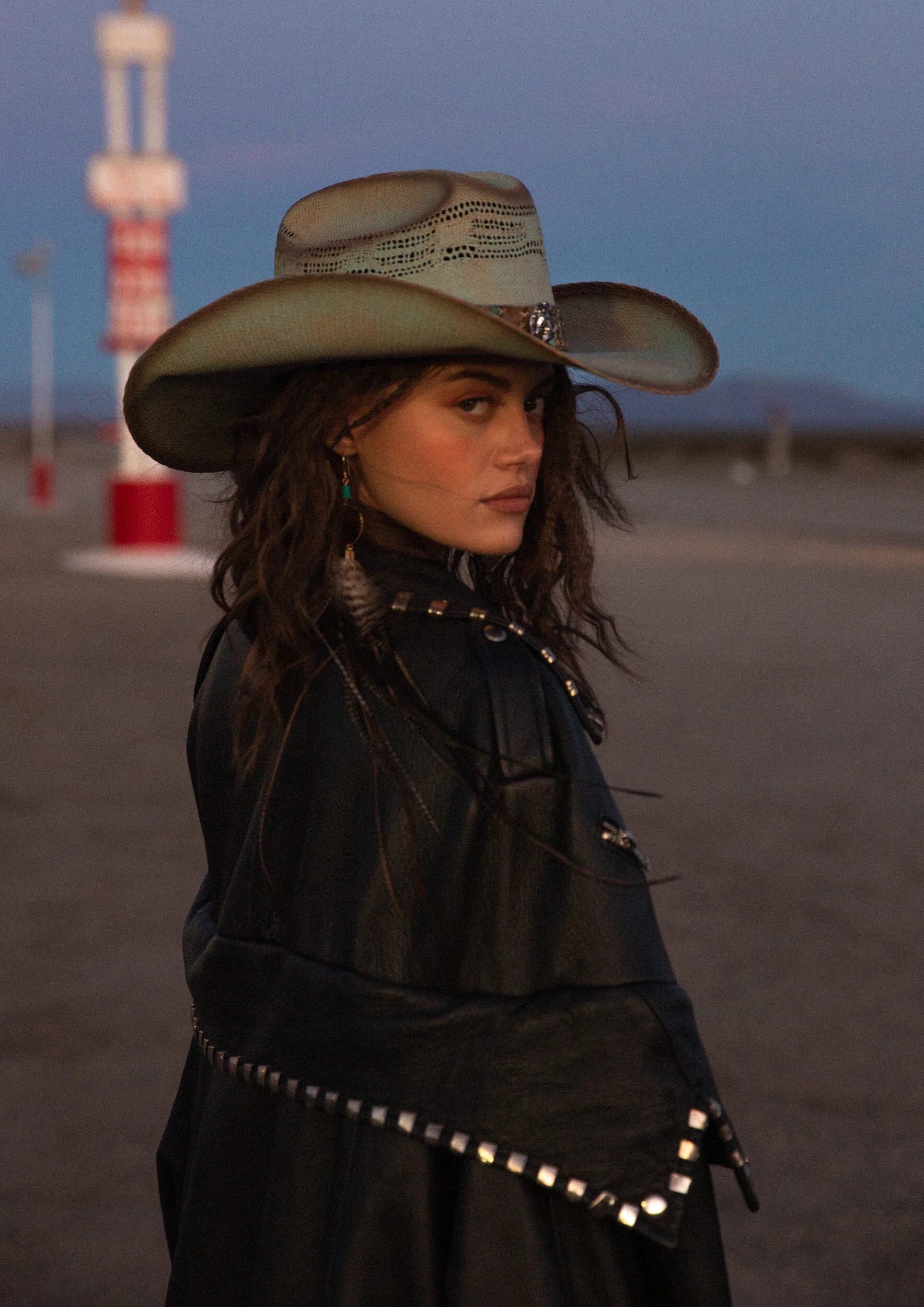 ROC_M2A2395 web-2.jpg