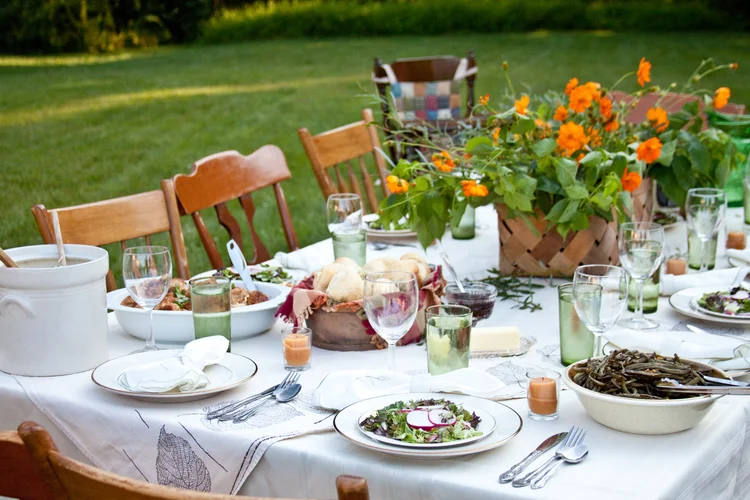 The Extrovert's Guide to Partying with Introverts