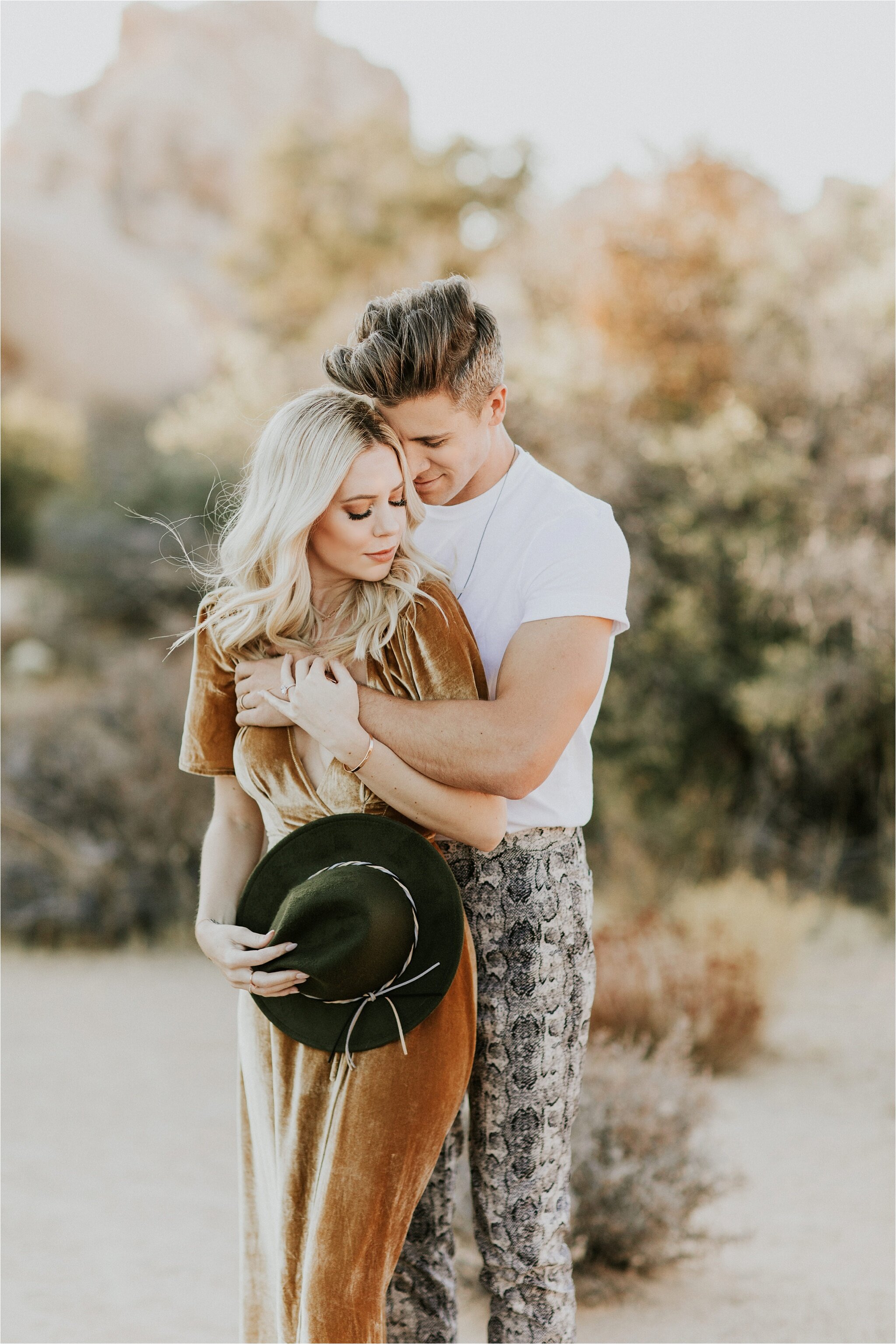 kandace_photography-joshua_tree_engagament_0003.jpg