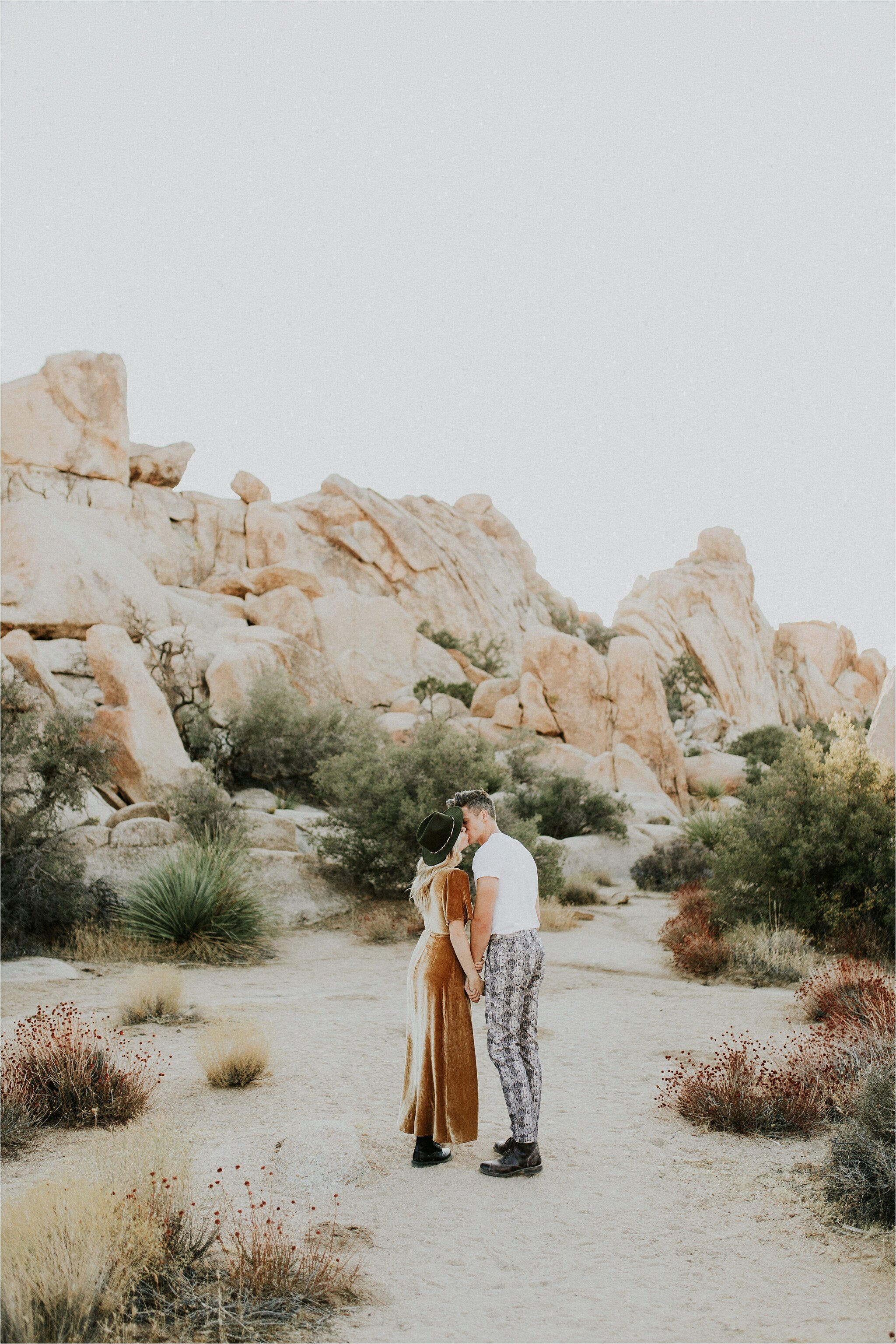 kandace_photography-joshua_tree_engagament_0025.jpg