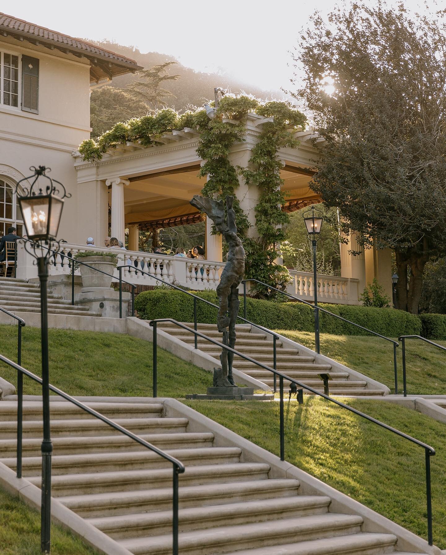 That dress though! 

A venue dream is Montalvo Arts in Saratoga, CA 

Venue @montalvospecialevents 
2nd for @ohgoodnessheather 

#montalvoartscenter #montalvoartscenterwedding #saratogawedding #montalvoartsweddings #bayareafilmphotographer #bayareawe