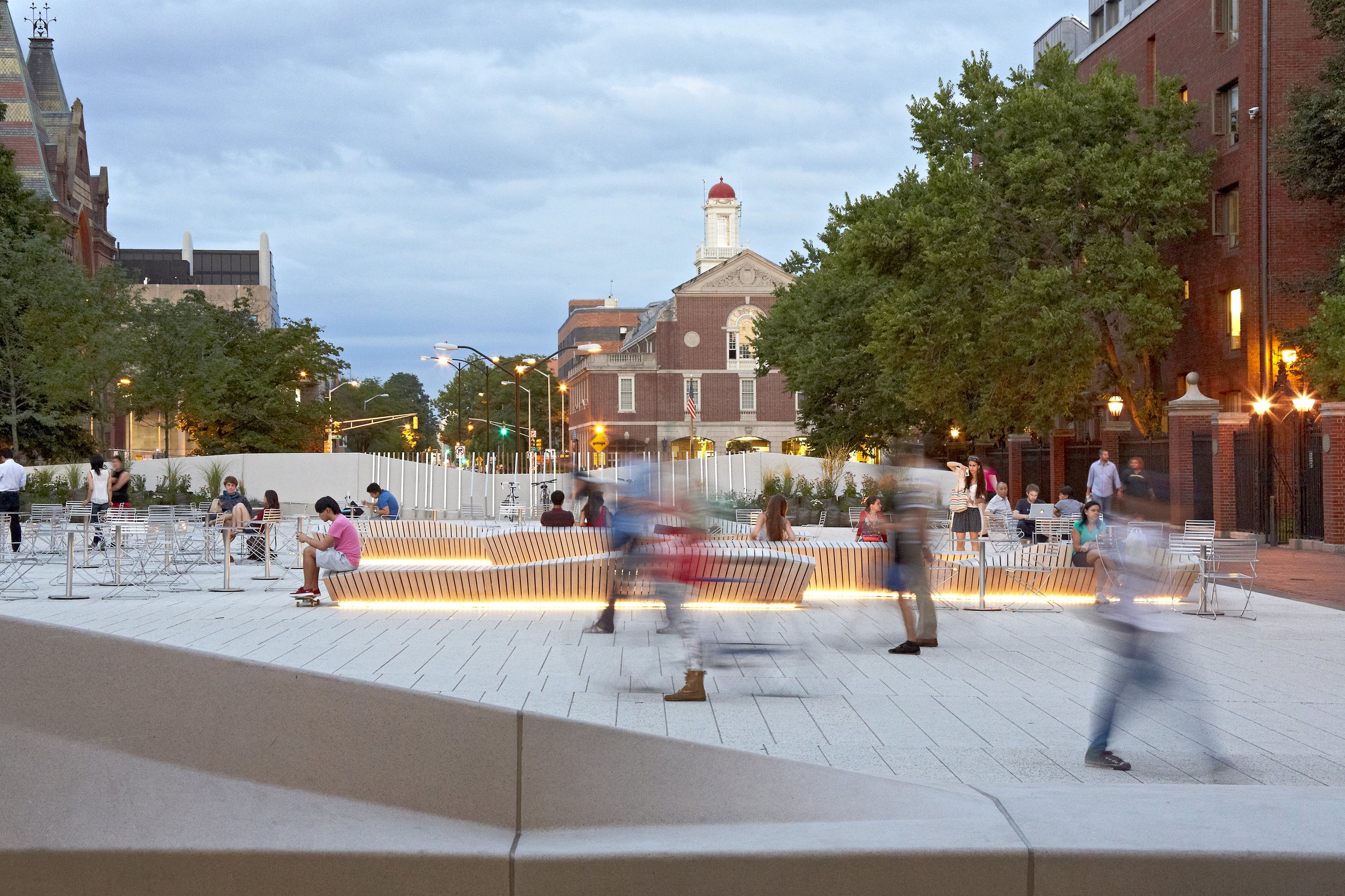 Stoss_HarvardPlaza_20130724F_2373_sm.jpg