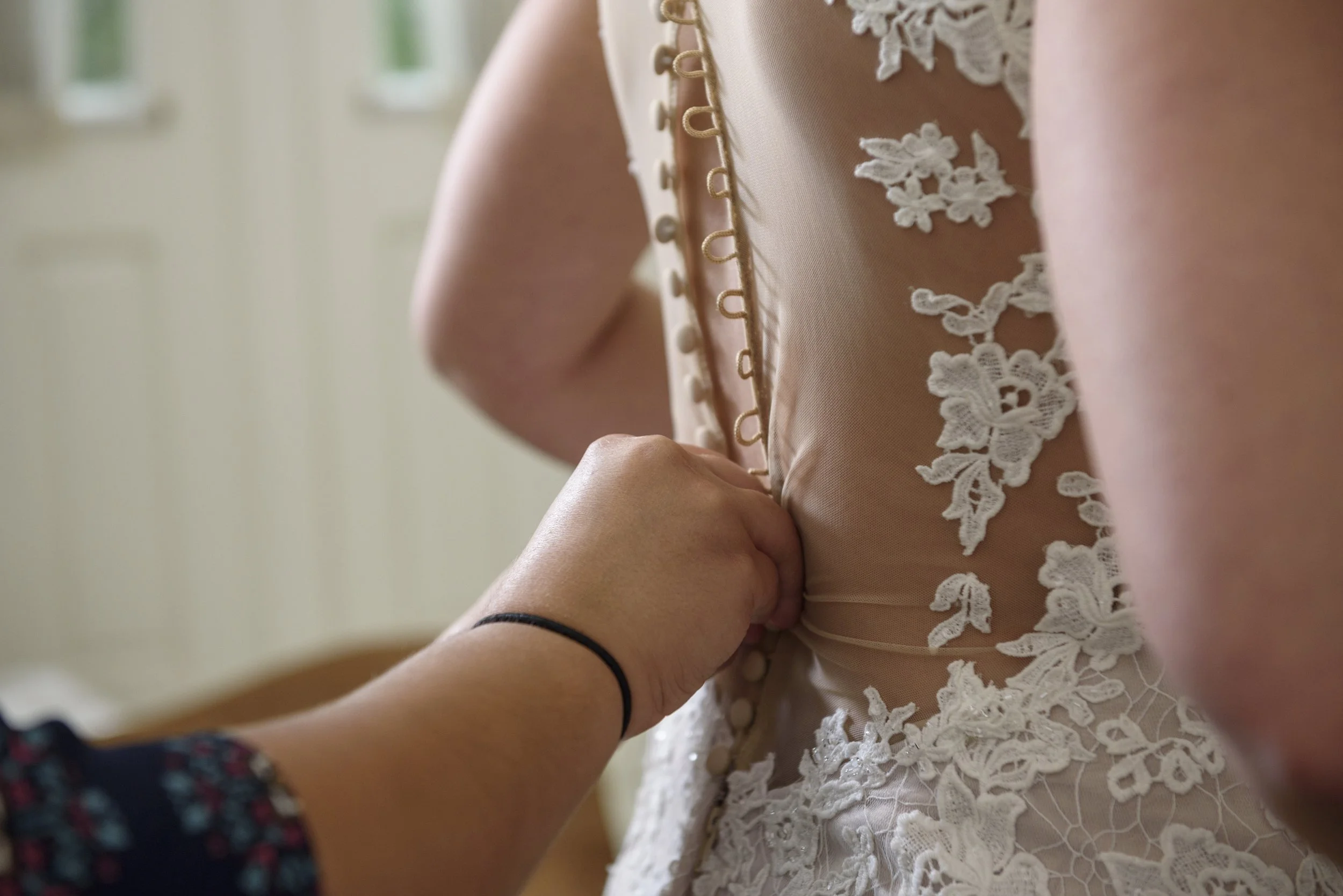WeddingAllie&Ariel_by_RominaHendlin_005.jpg