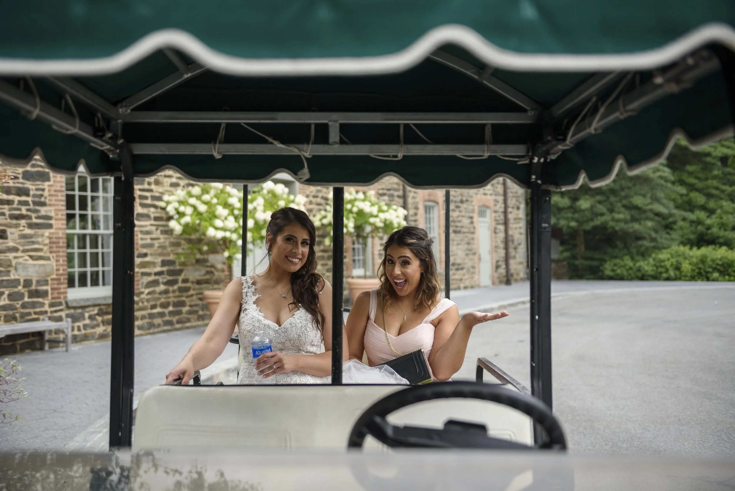 WeddingAllie&Ariel_by_RominaHendlin_015.jpg