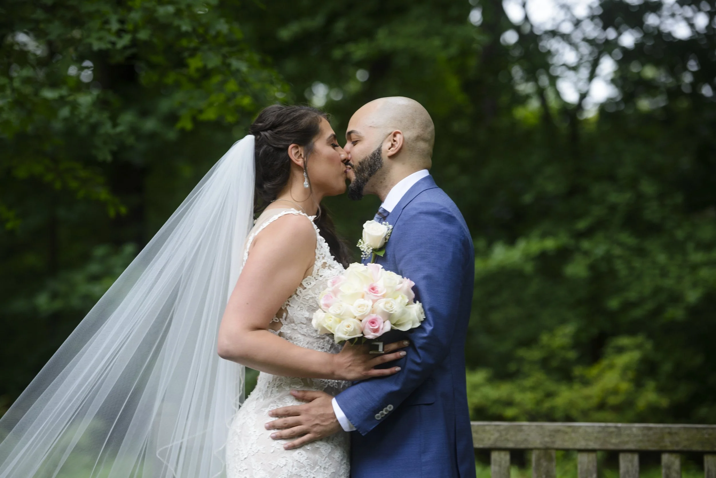 WeddingAllie&Ariel_by_RominaHendlin_022.jpg