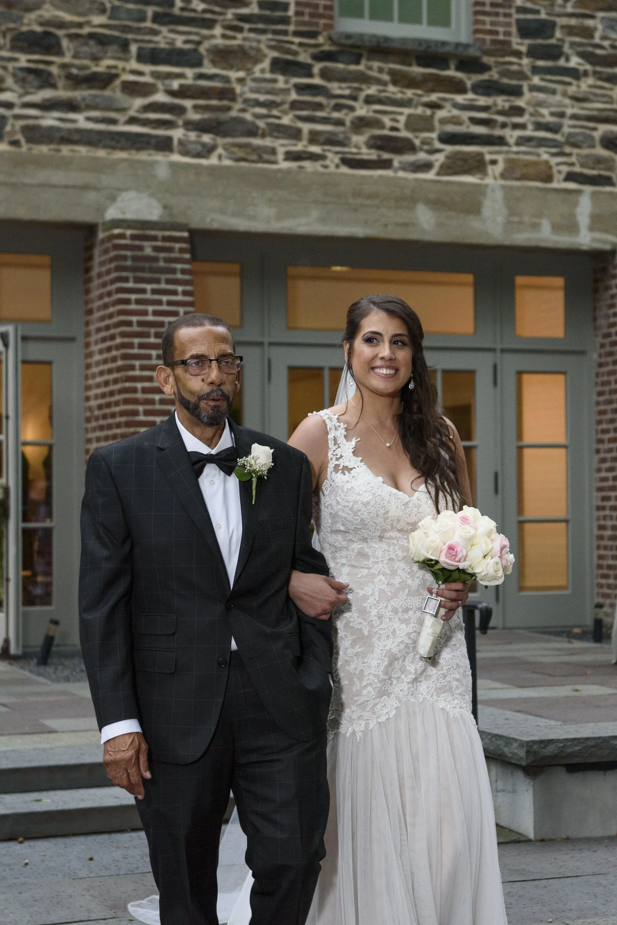 WeddingAllie&Ariel_by_RominaHendlin_064.jpg