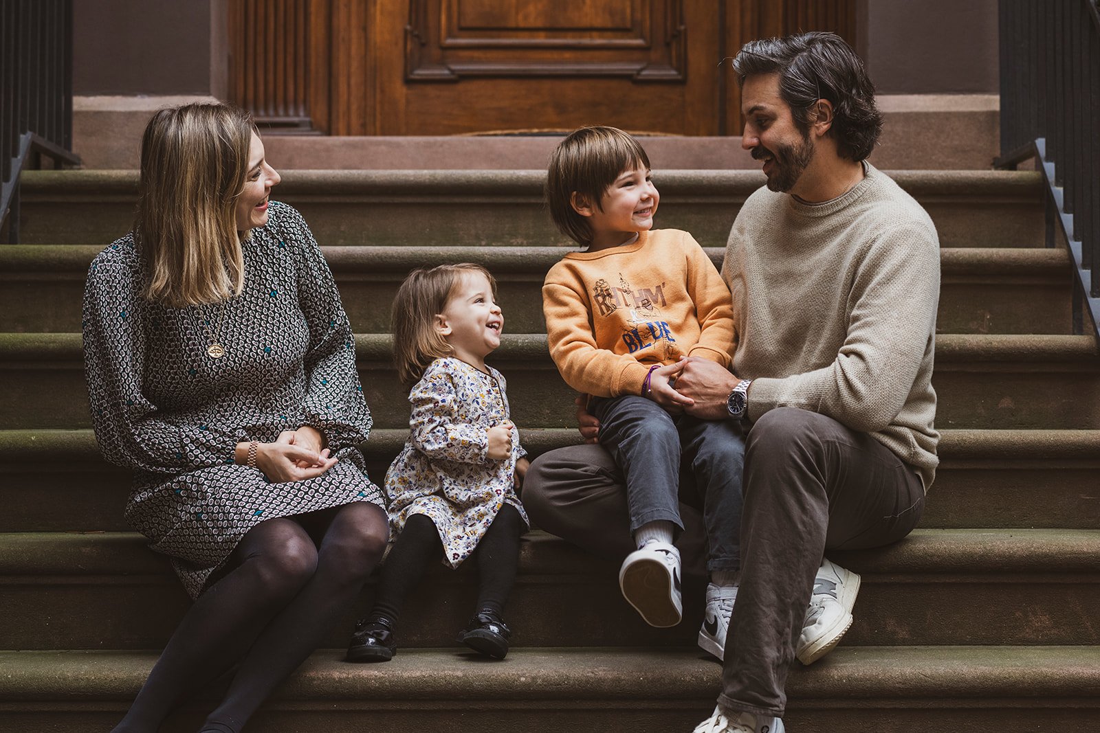 FamilyPortraits_ChloeJosephRaphaelChiara_byRominaHendlin_044.jpg