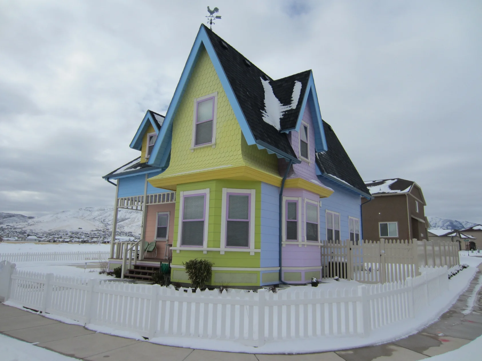 070: Inside the Real Up House