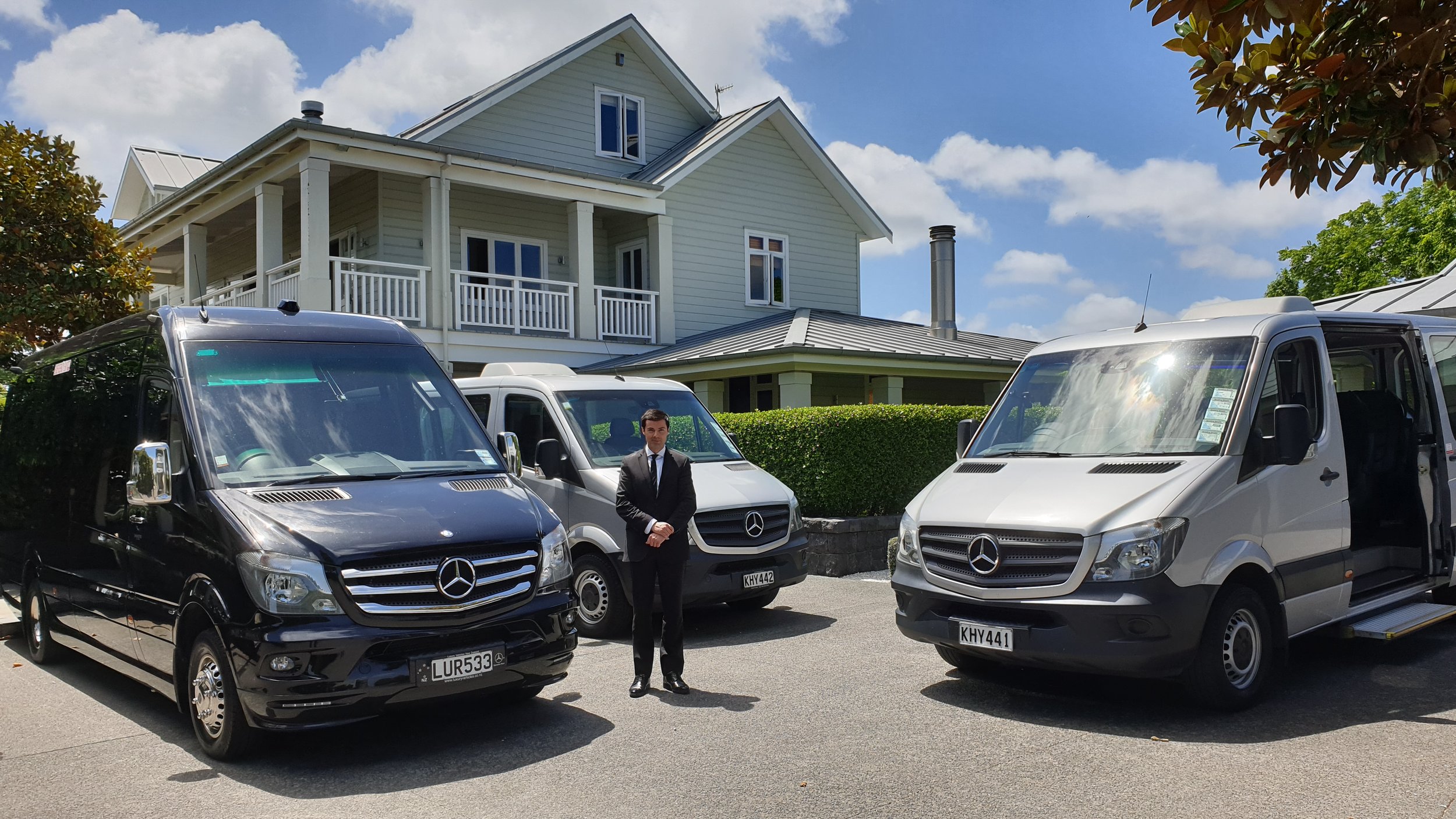 Mercedes Corporate Minivan Fleet