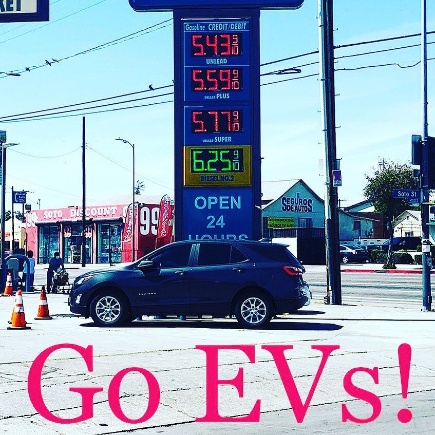 #goelectricalvehicles (EVs)
#unsolosol #mariachiplazaboyleheights #mariachiplazastation #dtla #dtlafood #dtlafoodie #dtlaartsdistrict #dtlaeats #dtlaliving #dtla_everyday #dtlaartwalk #losangelesfood #losangeles_city #boyleheights #eastlos #eastlosan