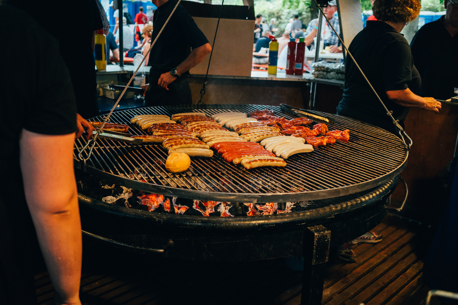 On the swinging grill