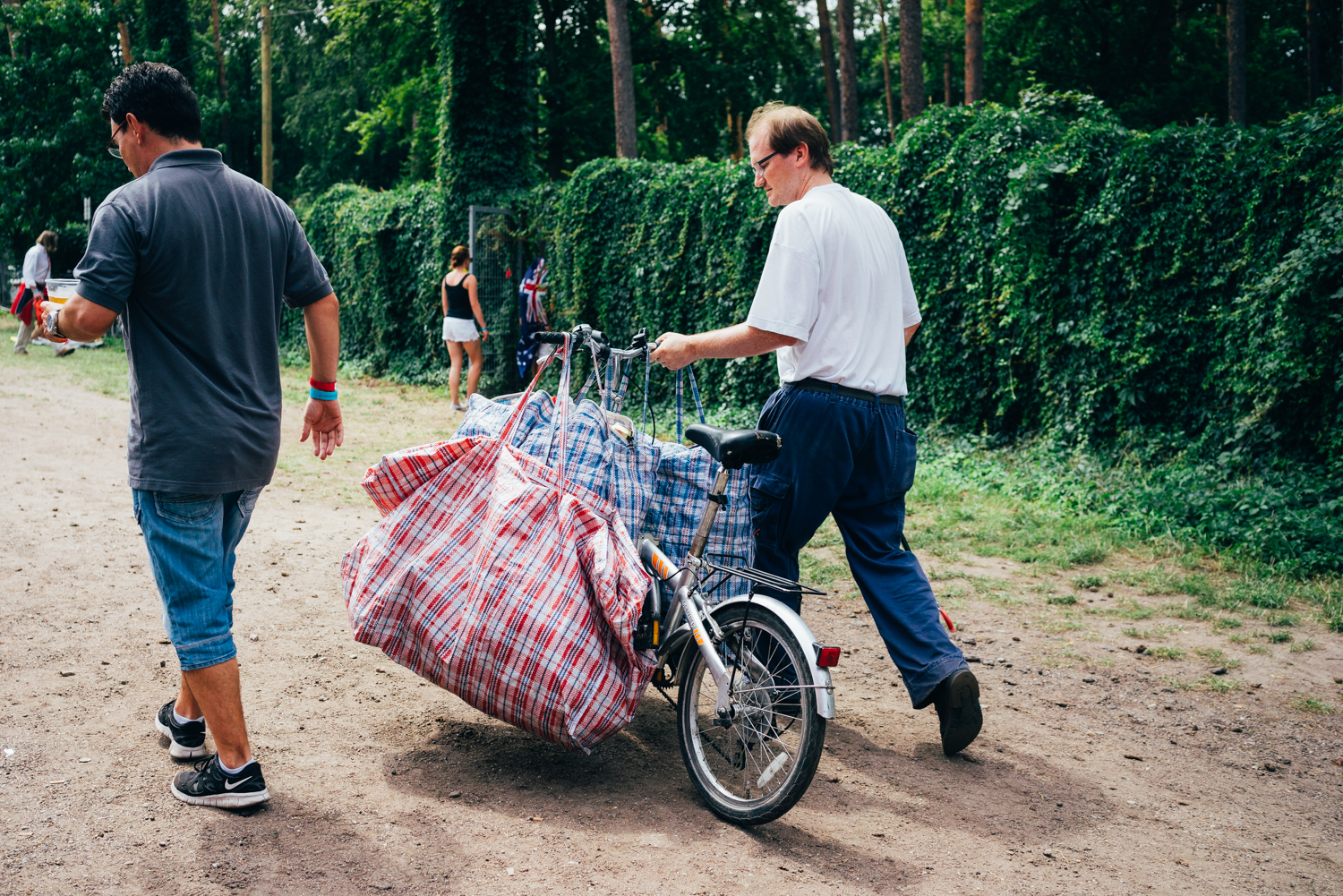 Bottle pickers