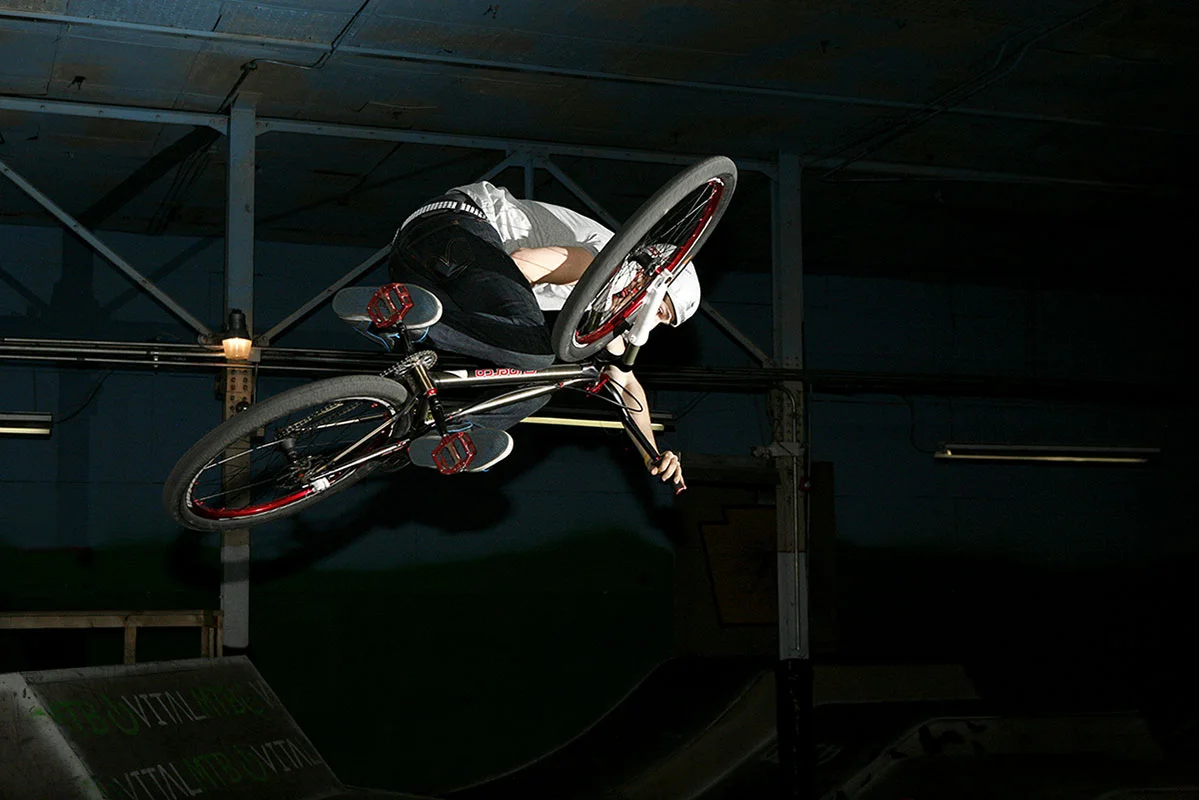 r1ab1_MG_8233-dylan-bibbins--inv.jpg