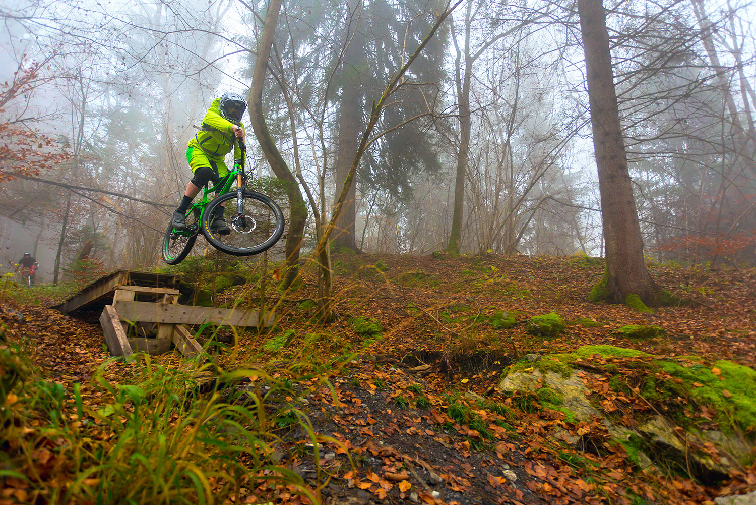 SETTINGS - 1/500th sec - f4 - ISO 640 - 19mm - No Flash - KIT - Camera - Canon 5D Mark III - Lens - EF 17-40 f/4 USM