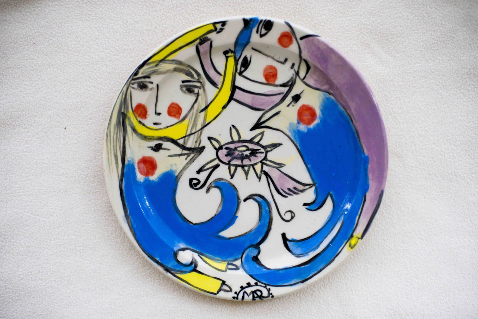 Blue possums - Bread and butter plate