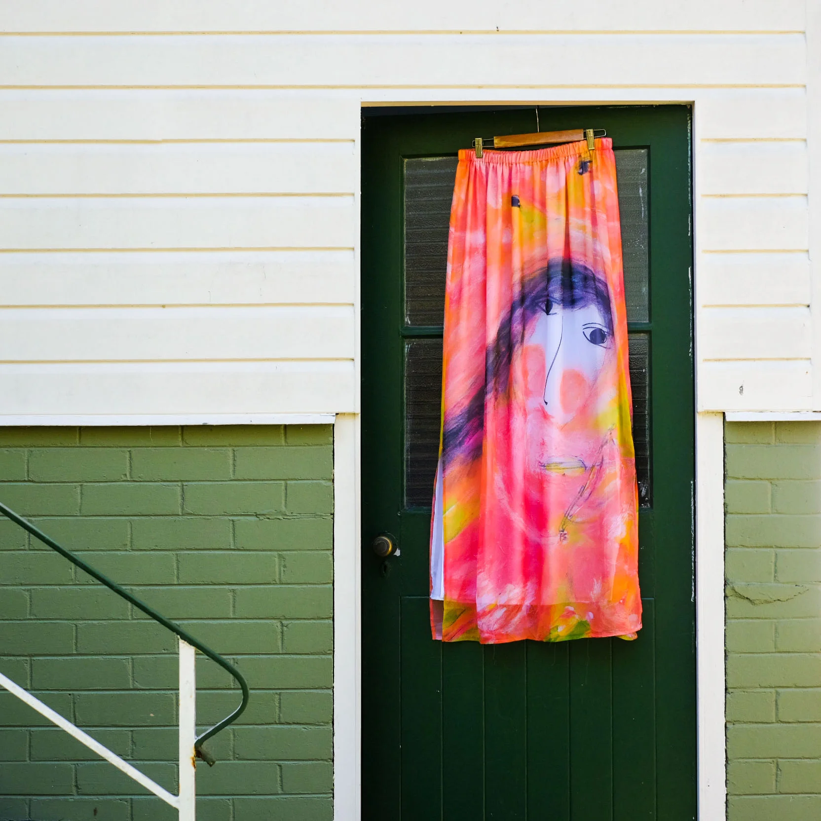 The violinist and the birds