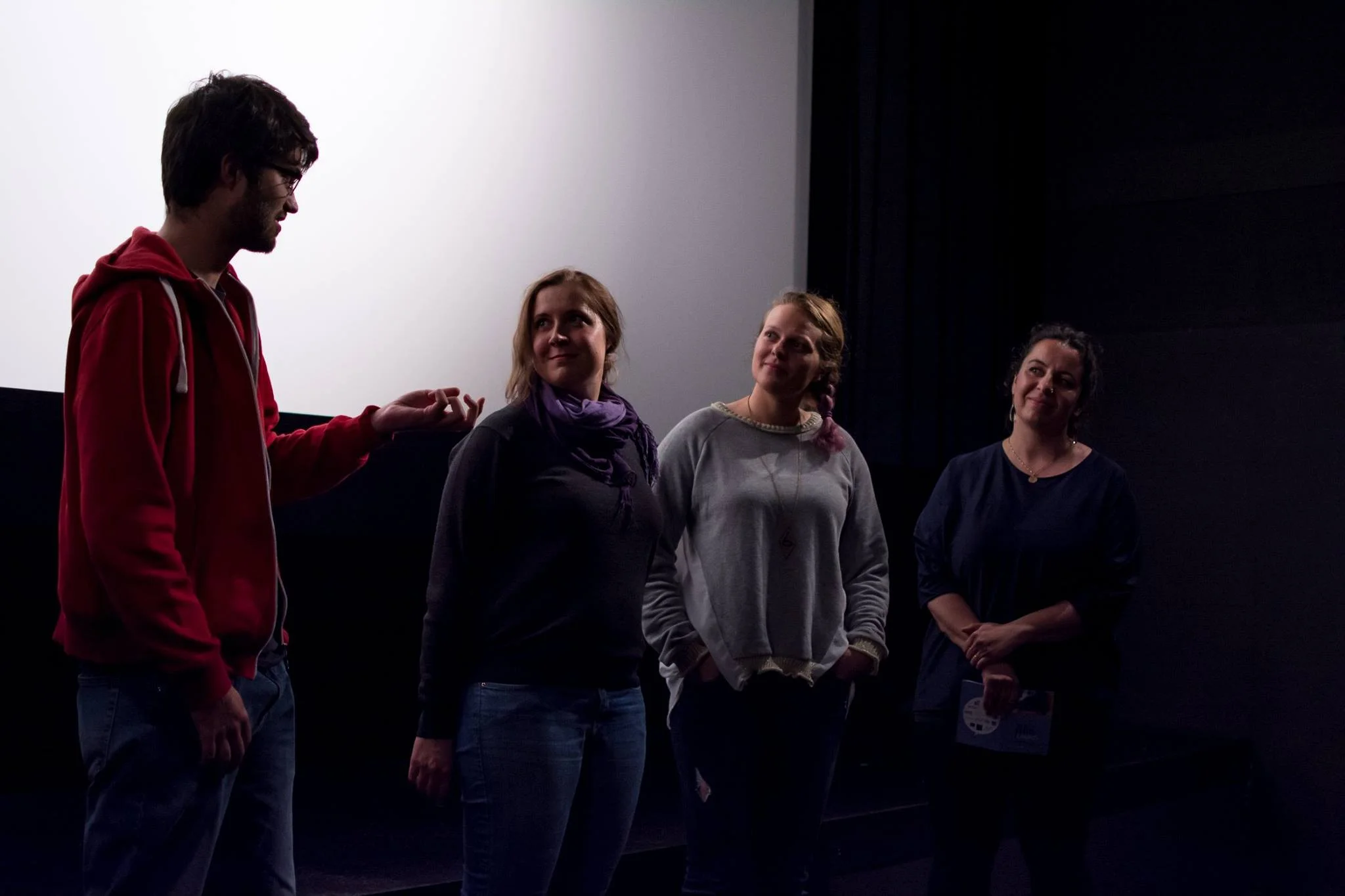 Fellow campus alumni Lukas Ladner on the left, Christin Gottscheber (editor), Kim Strobl, Evelin Stark (founder & creative director of the INNSBRUCK film CAMPUS)