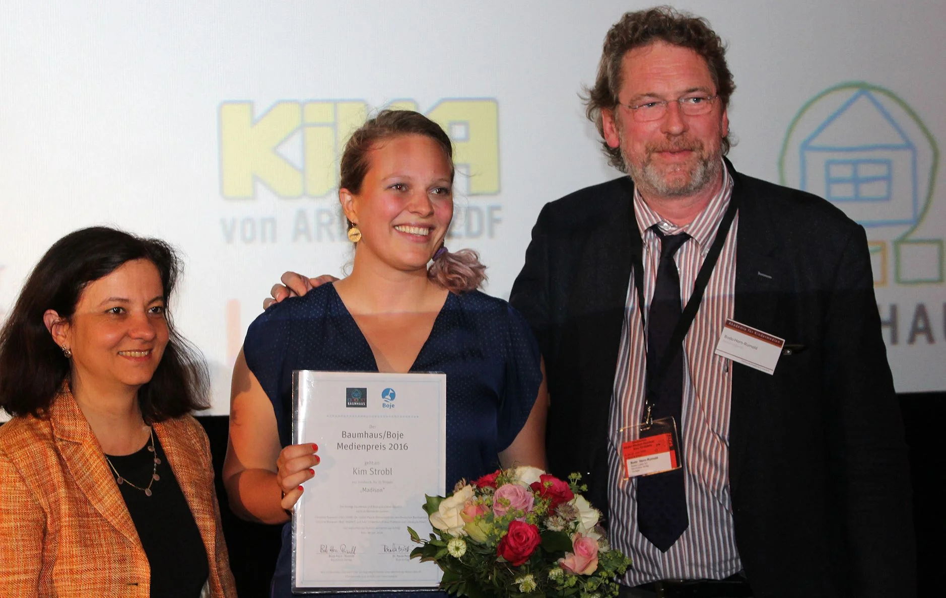 From left to right: Paula Peretti, Kim Strobl, Bodo Horn-Rumold. Foto: Akademie für Kindermedien
