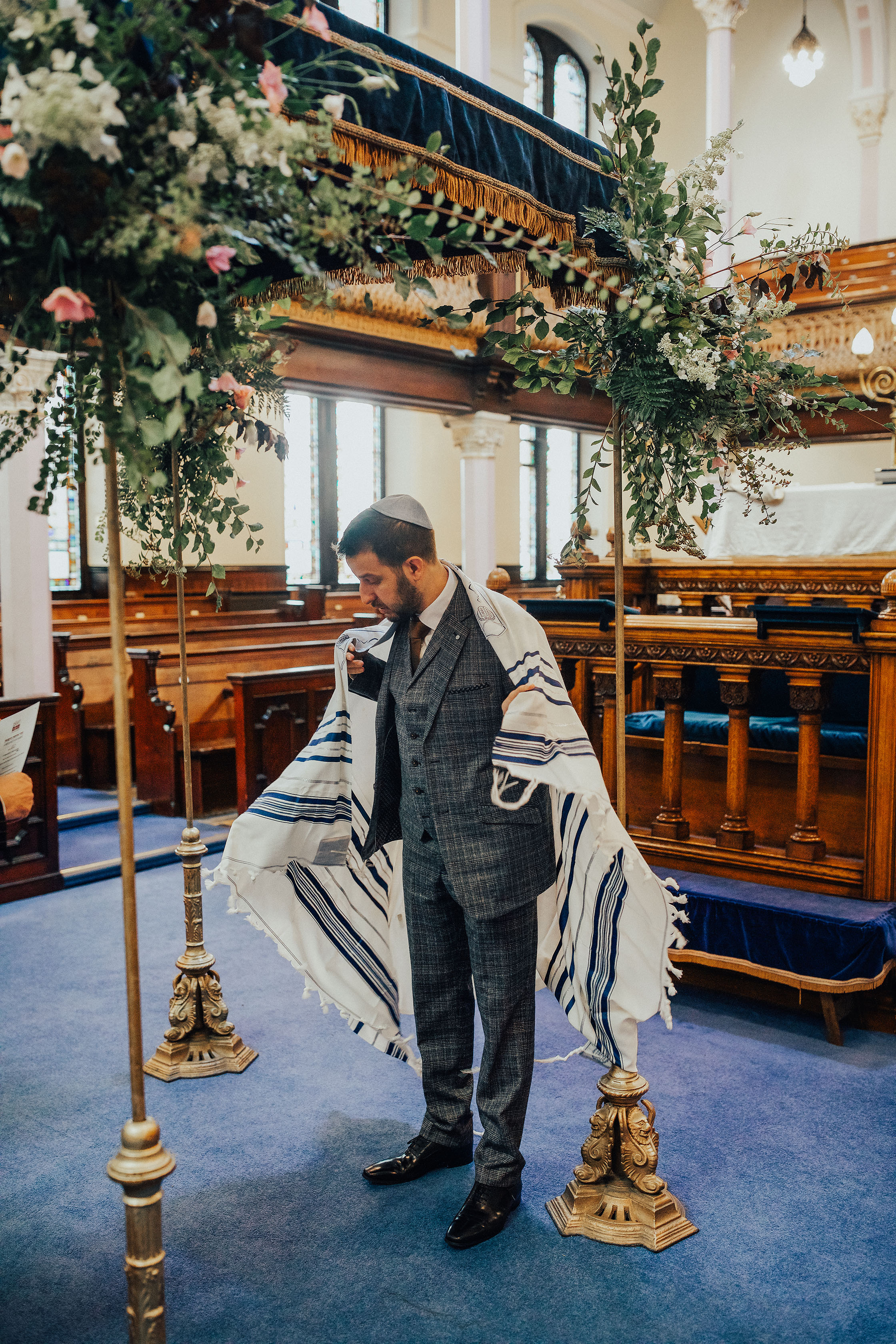 ALTERNATIVE_JEWISH_WEDDING_WEST_ON_THE_GREEN_GLASGOW_21.jpg