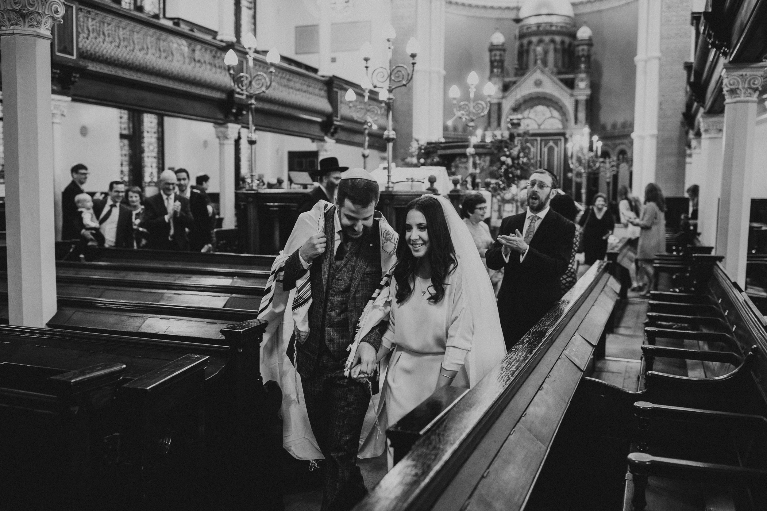 ALTERNATIVE_JEWISH_WEDDING_WEST_ON_THE_GREEN_GLASGOW_41.jpg