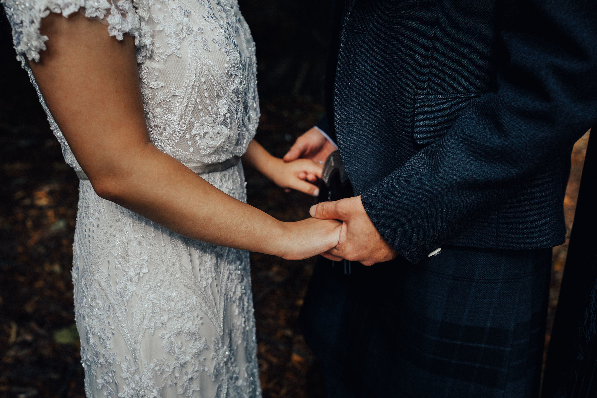 ALTERNATIVE_JEWISH_WEDDING_WEST_ON_THE_GREEN_GLASGOW_79.jpg