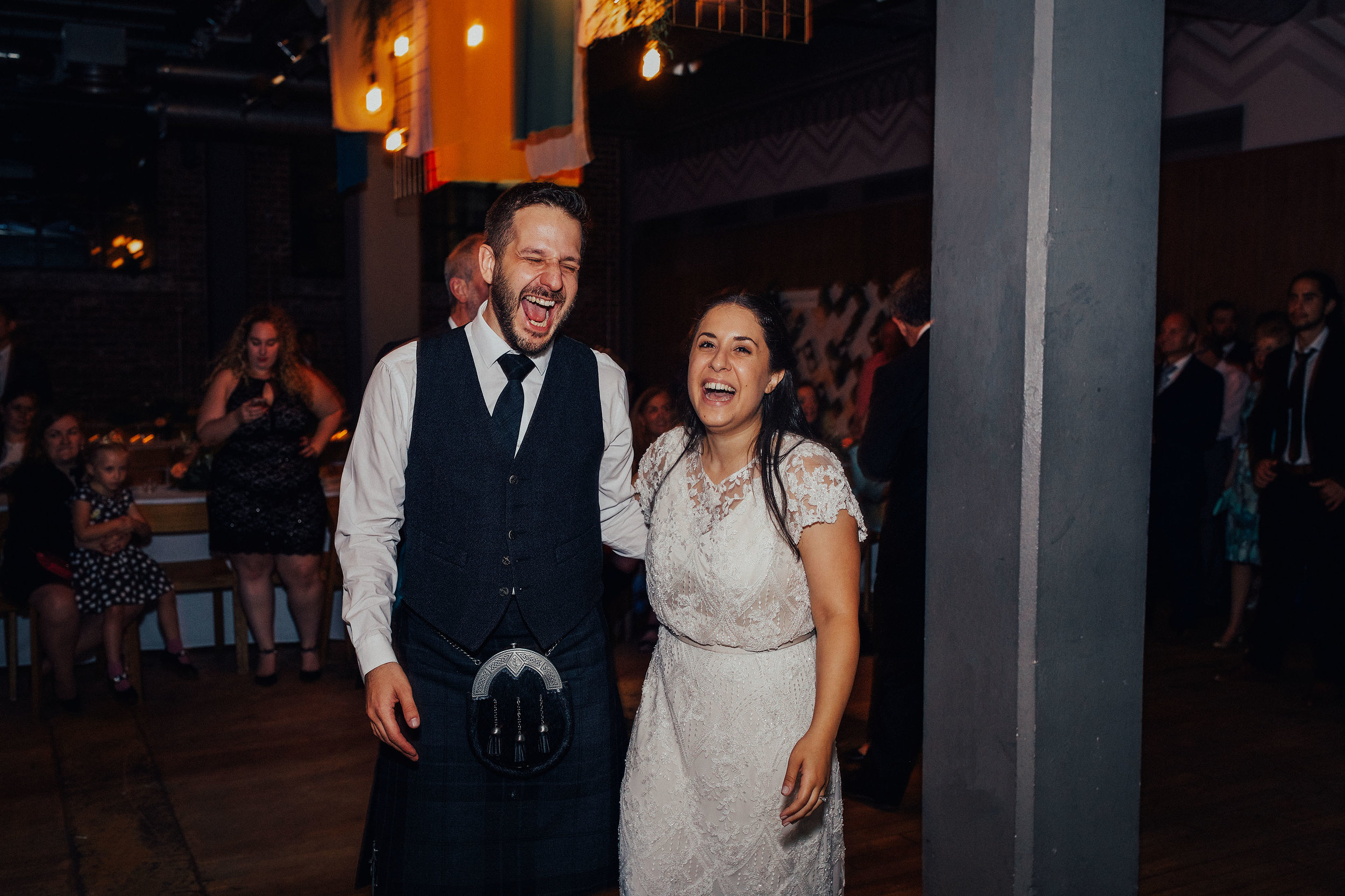 ALTERNATIVE_JEWISH_WEDDING_WEST_ON_THE_GREEN_GLASGOW_164.jpg