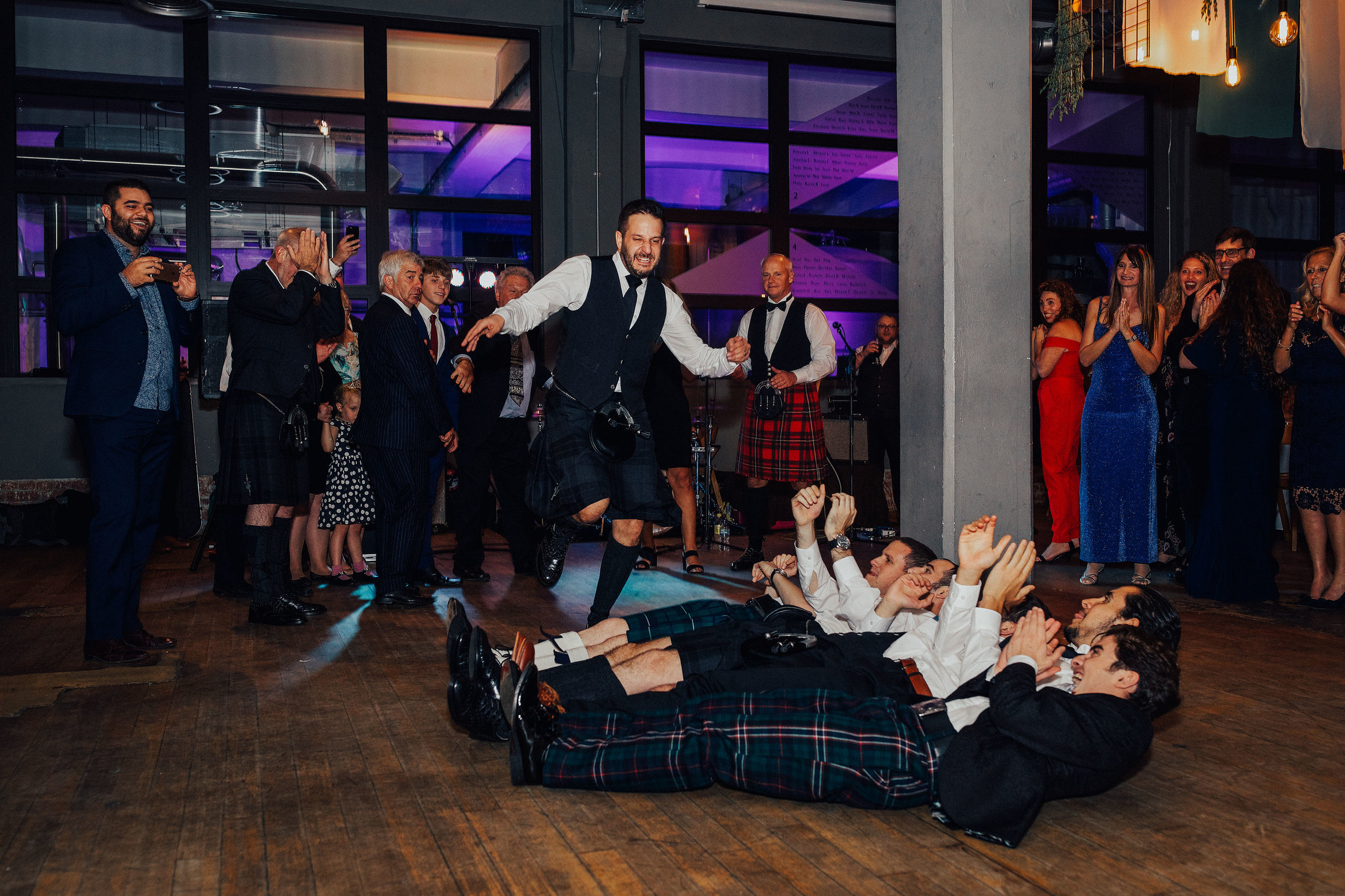 ALTERNATIVE_JEWISH_WEDDING_WEST_ON_THE_GREEN_GLASGOW_171.jpg