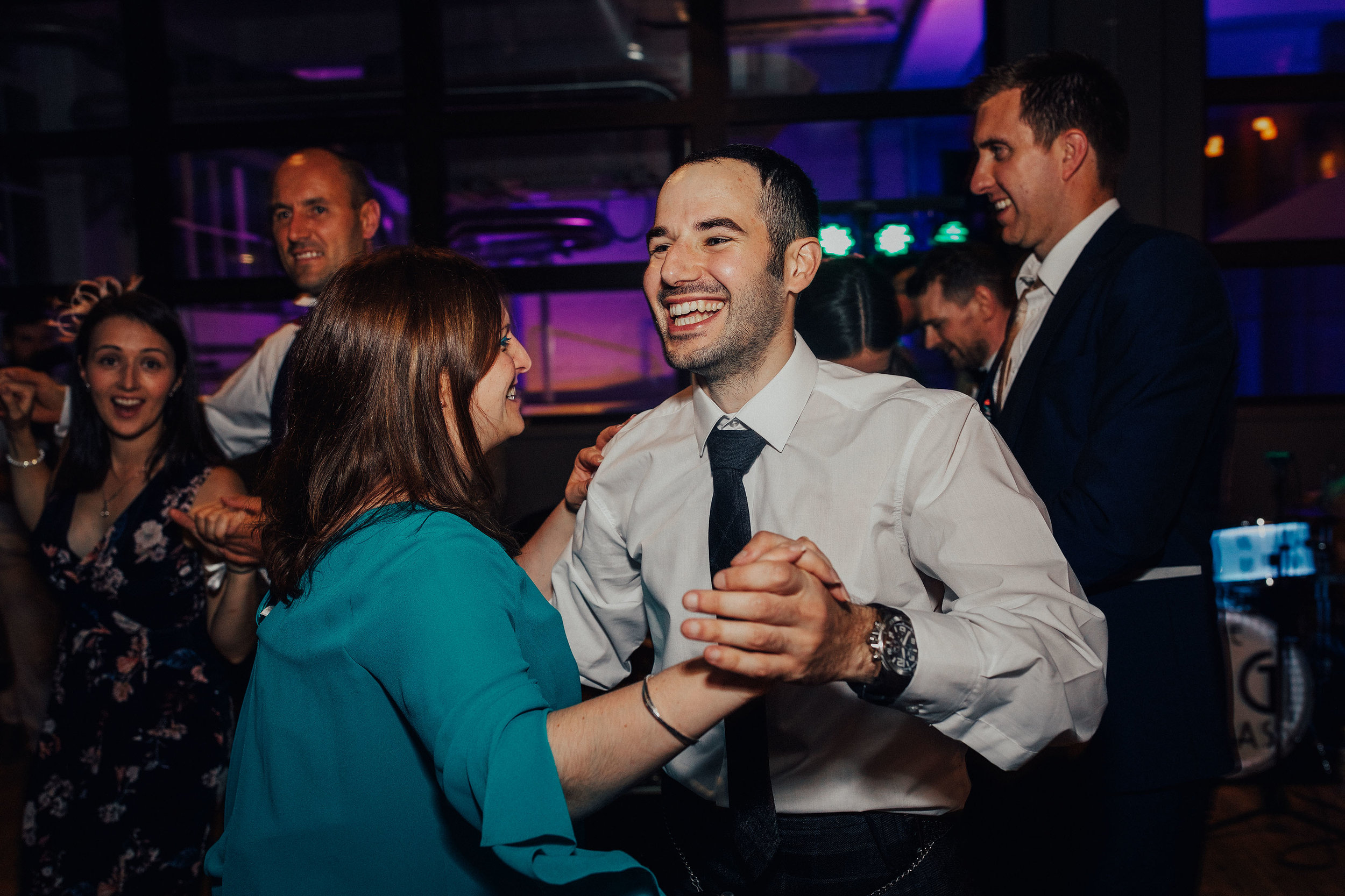 ALTERNATIVE_JEWISH_WEDDING_WEST_ON_THE_GREEN_GLASGOW_176.jpg