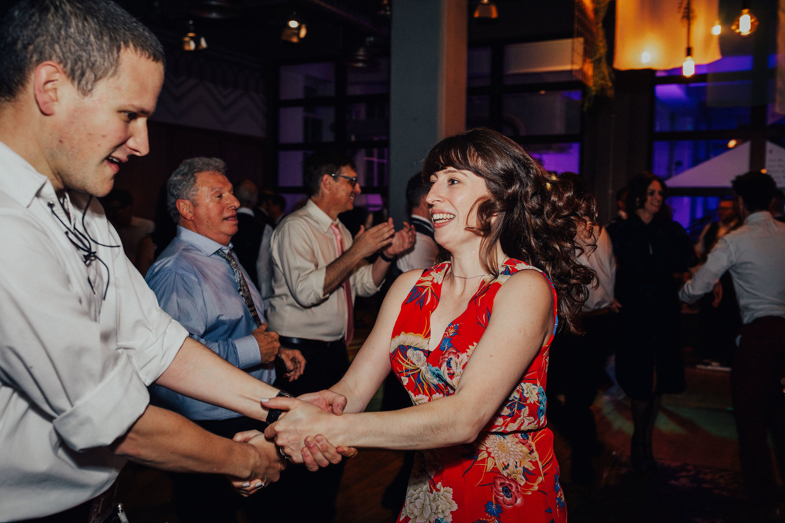 ALTERNATIVE_JEWISH_WEDDING_WEST_ON_THE_GREEN_GLASGOW_179.jpg